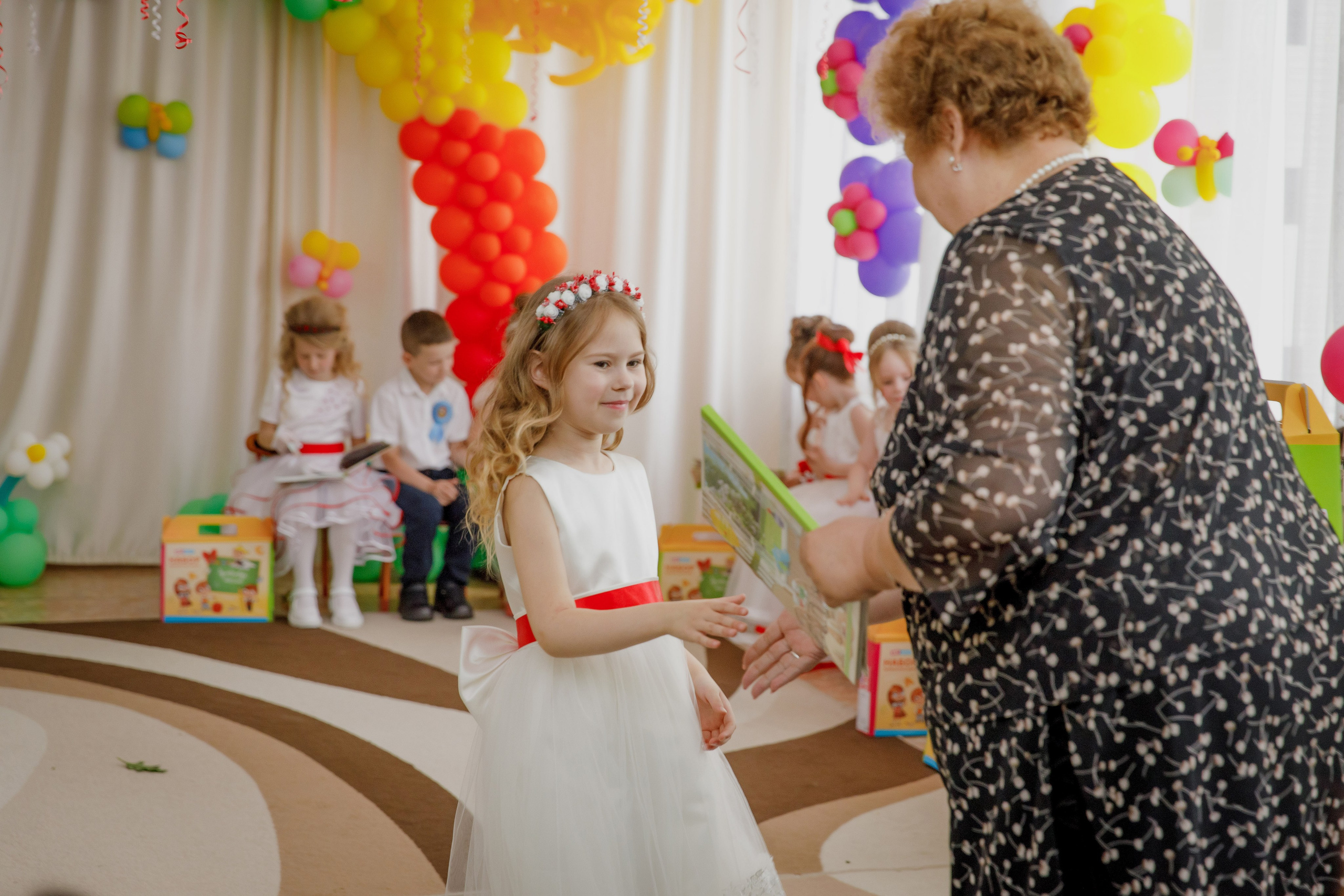 Выпускной ДС 23. Photoalbum-vl.ru