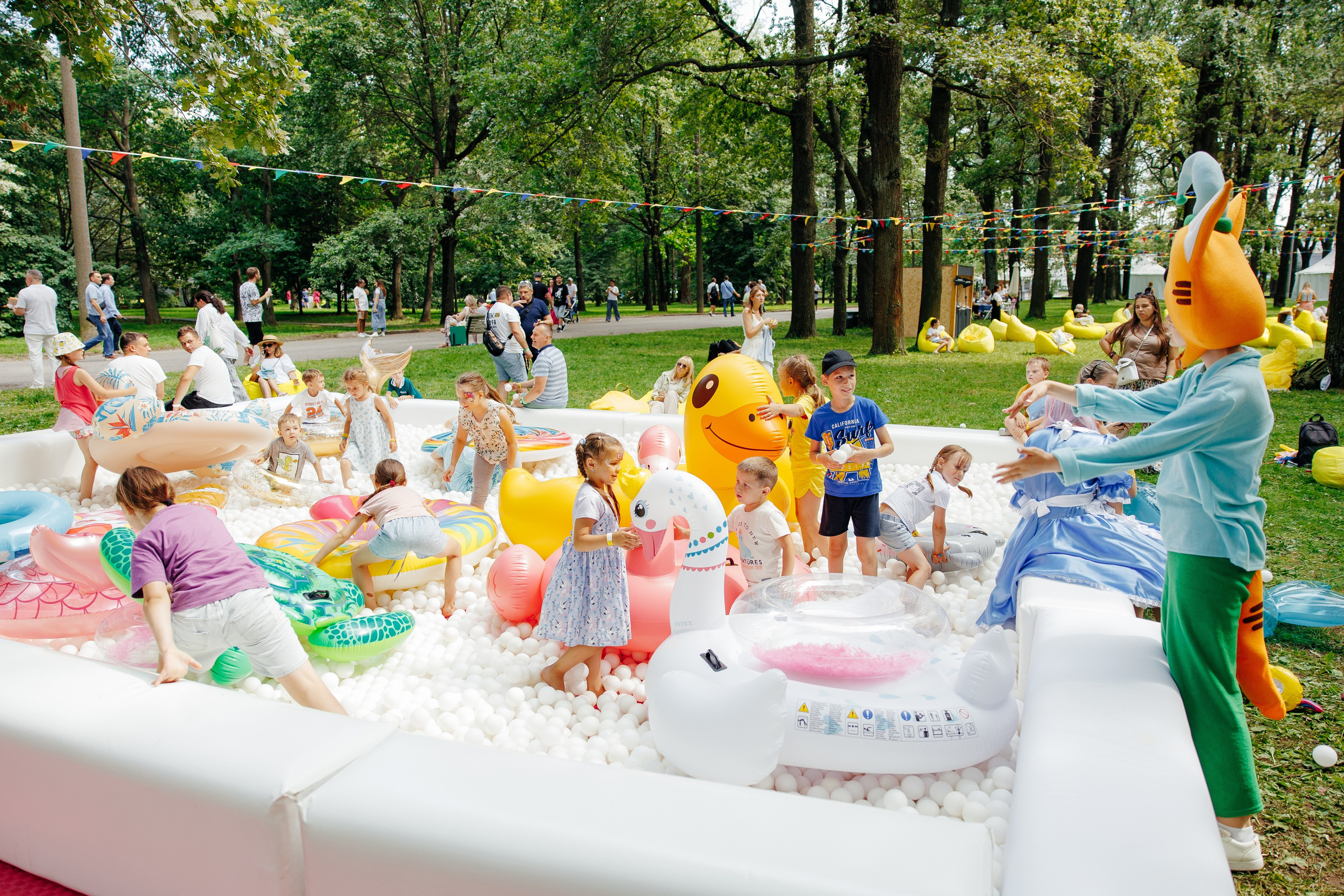 IEK 25 лет. Фотограф в Москве Алексей Виноградов