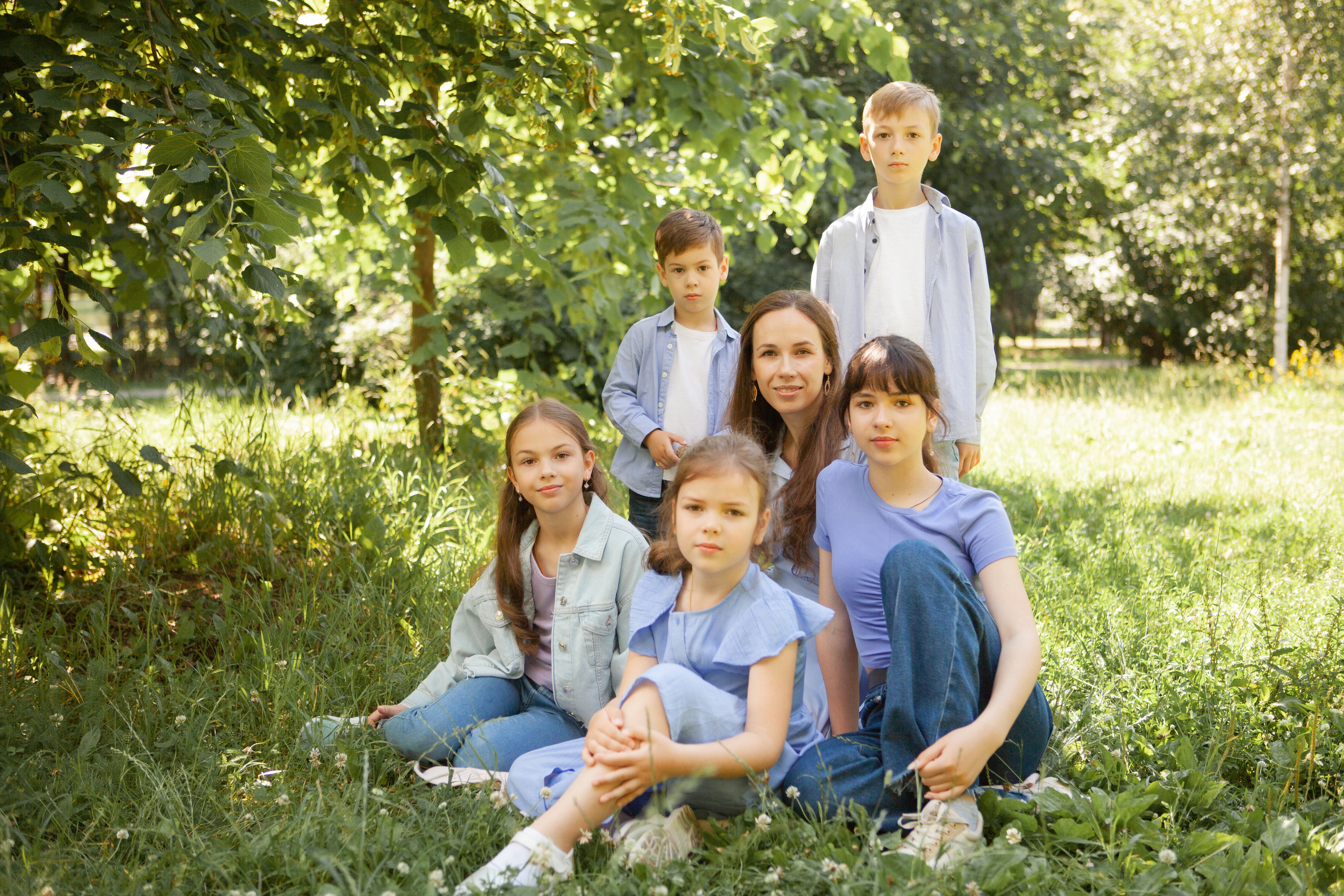 Анна с семьей. Фотосессия новорожденных в Москве фотограф Савина Анастасия