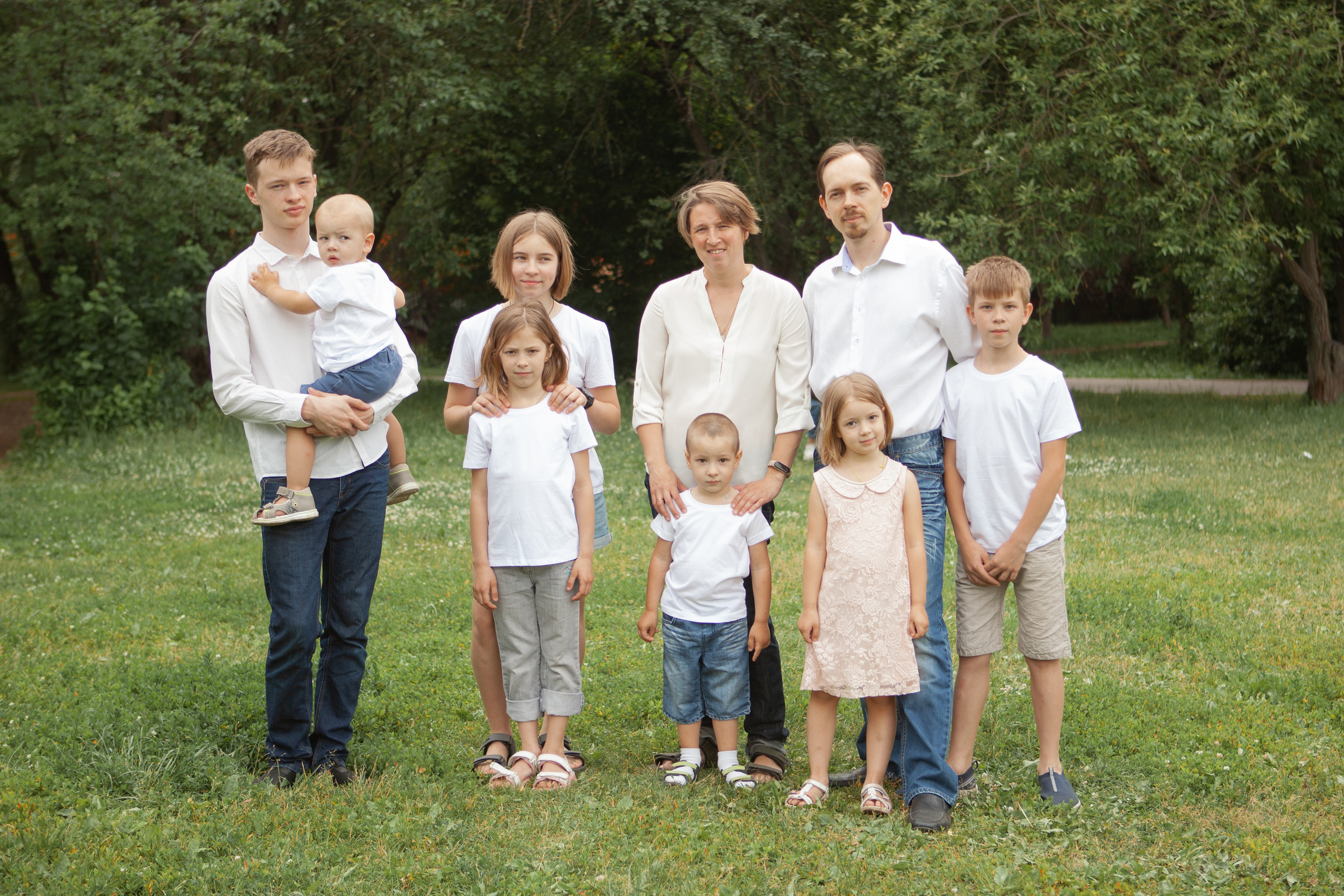 Анастасия с семьёй. Фотосессия новорожденных в Москве фотограф Савина Анастасия