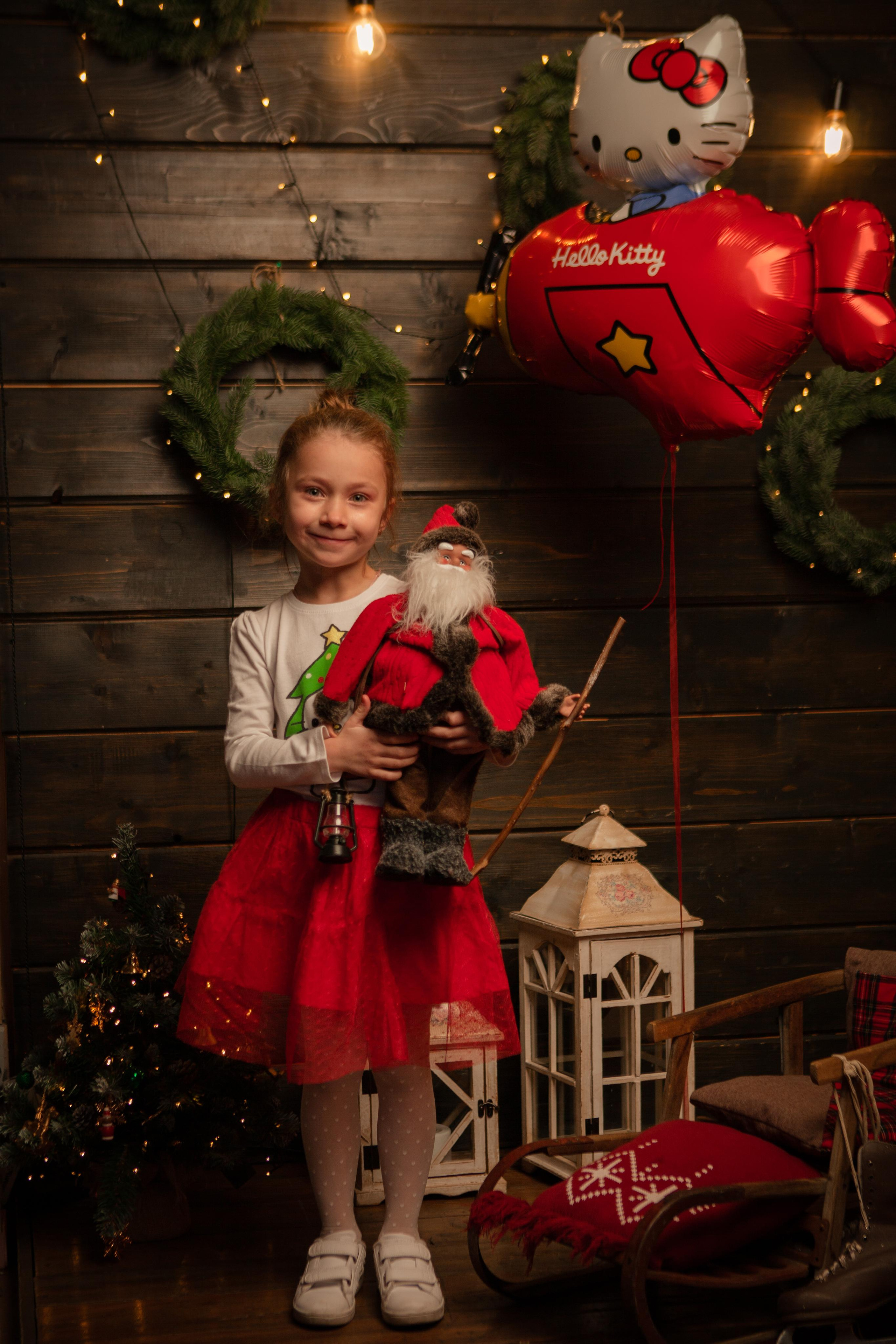 Оля с семьёй в студии. Фотосессия новорожденных в Москве фотограф Савина Анастасия