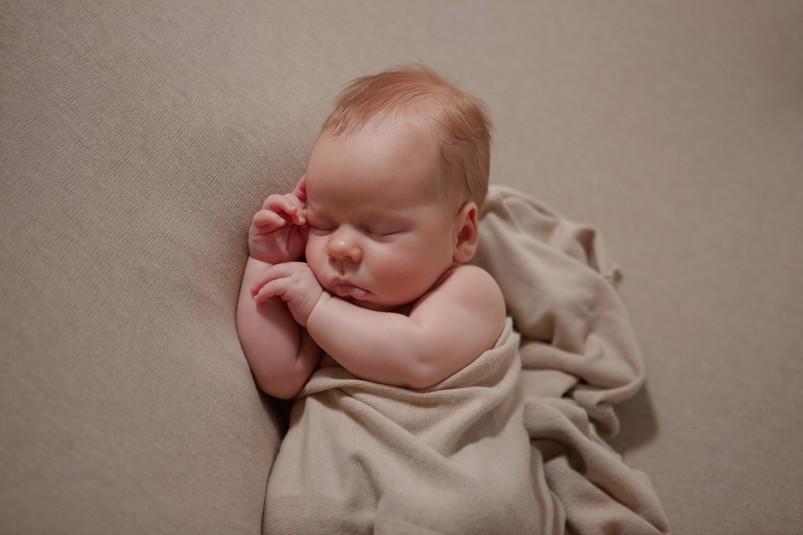 Анна и Саша. Фотосессия новорожденных в Москве фотограф Савина Анастасия