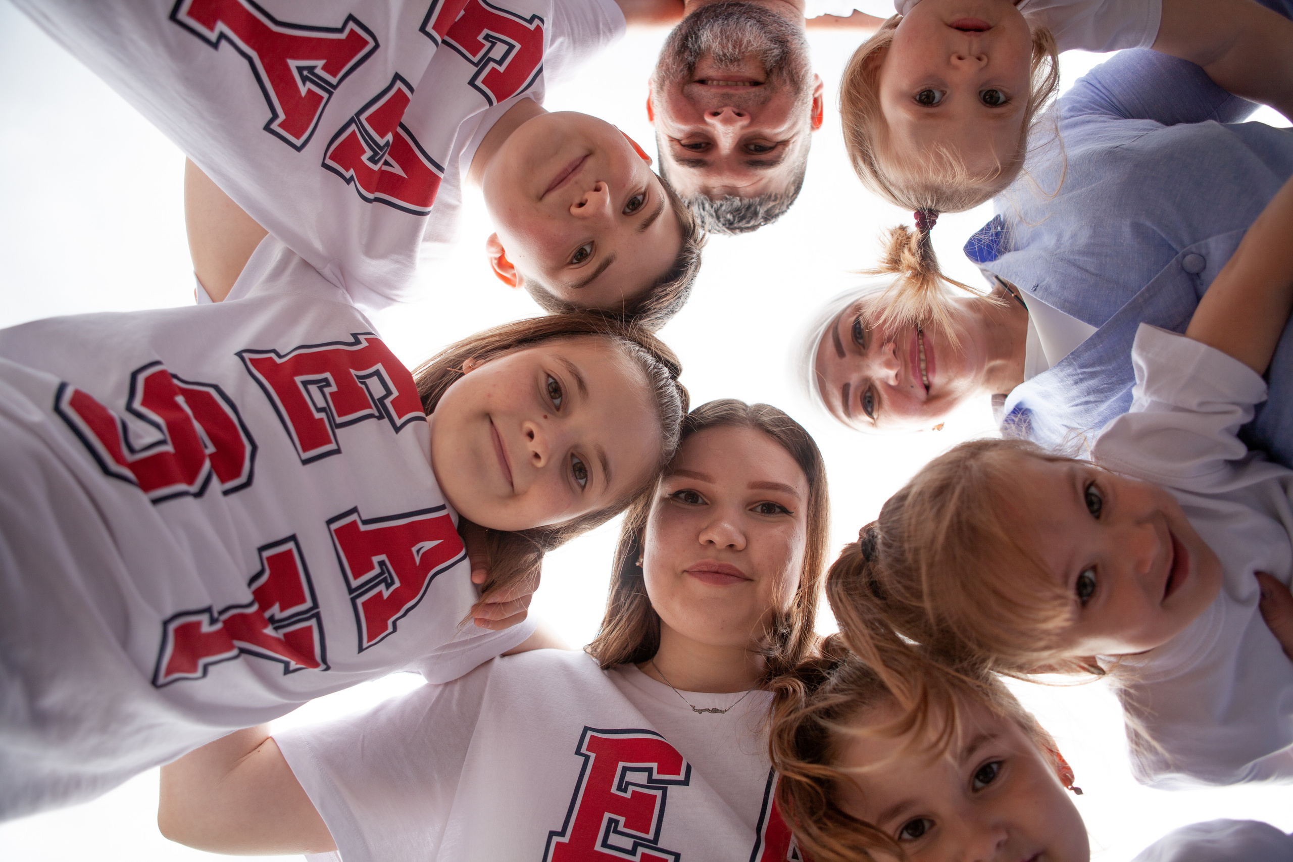 Найля с семьёй. Фотосессия новорожденных в Москве фотограф Савина Анастасия