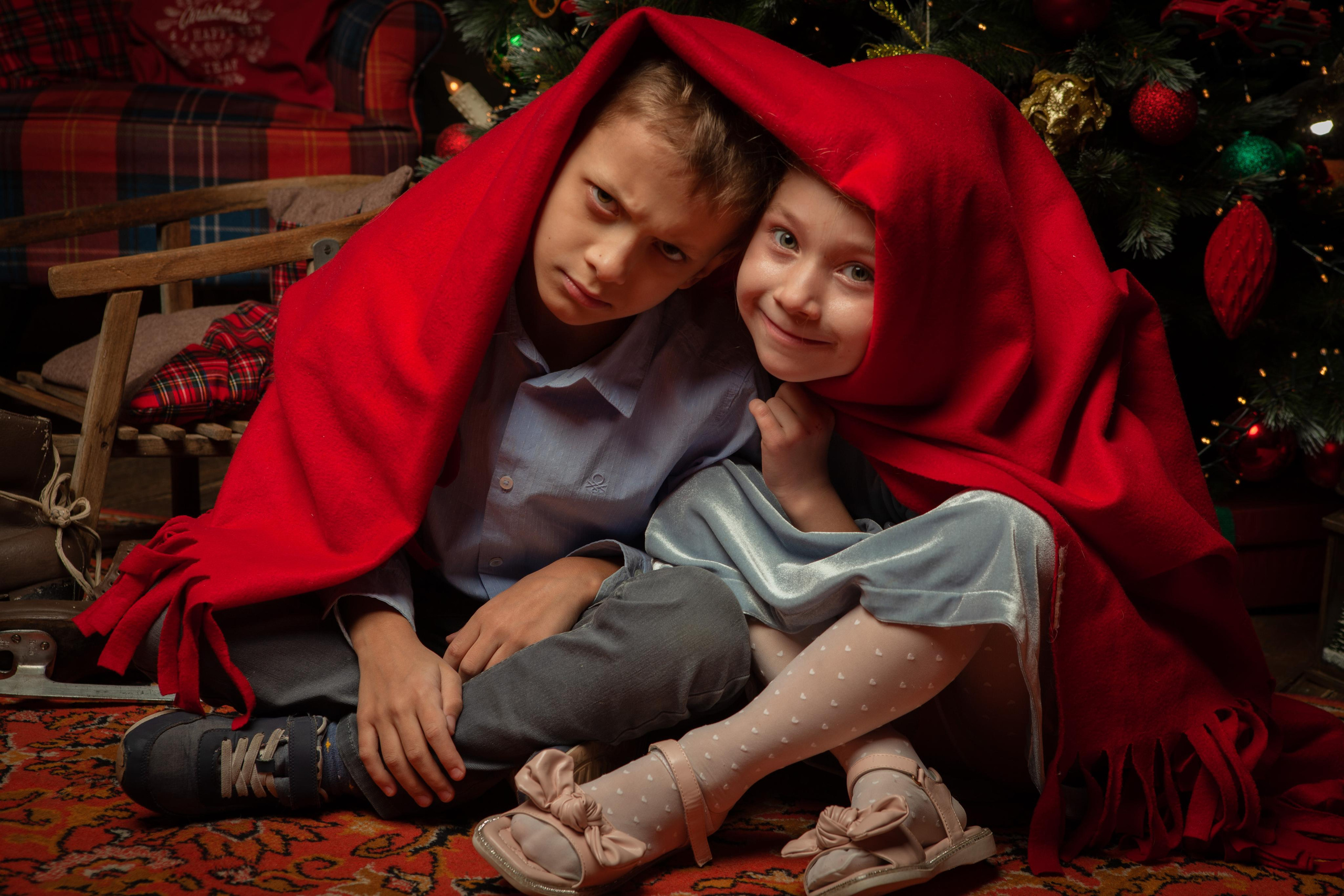 Оля с семьёй в студии. Фотосессия новорожденных в Москве фотограф Савина Анастасия