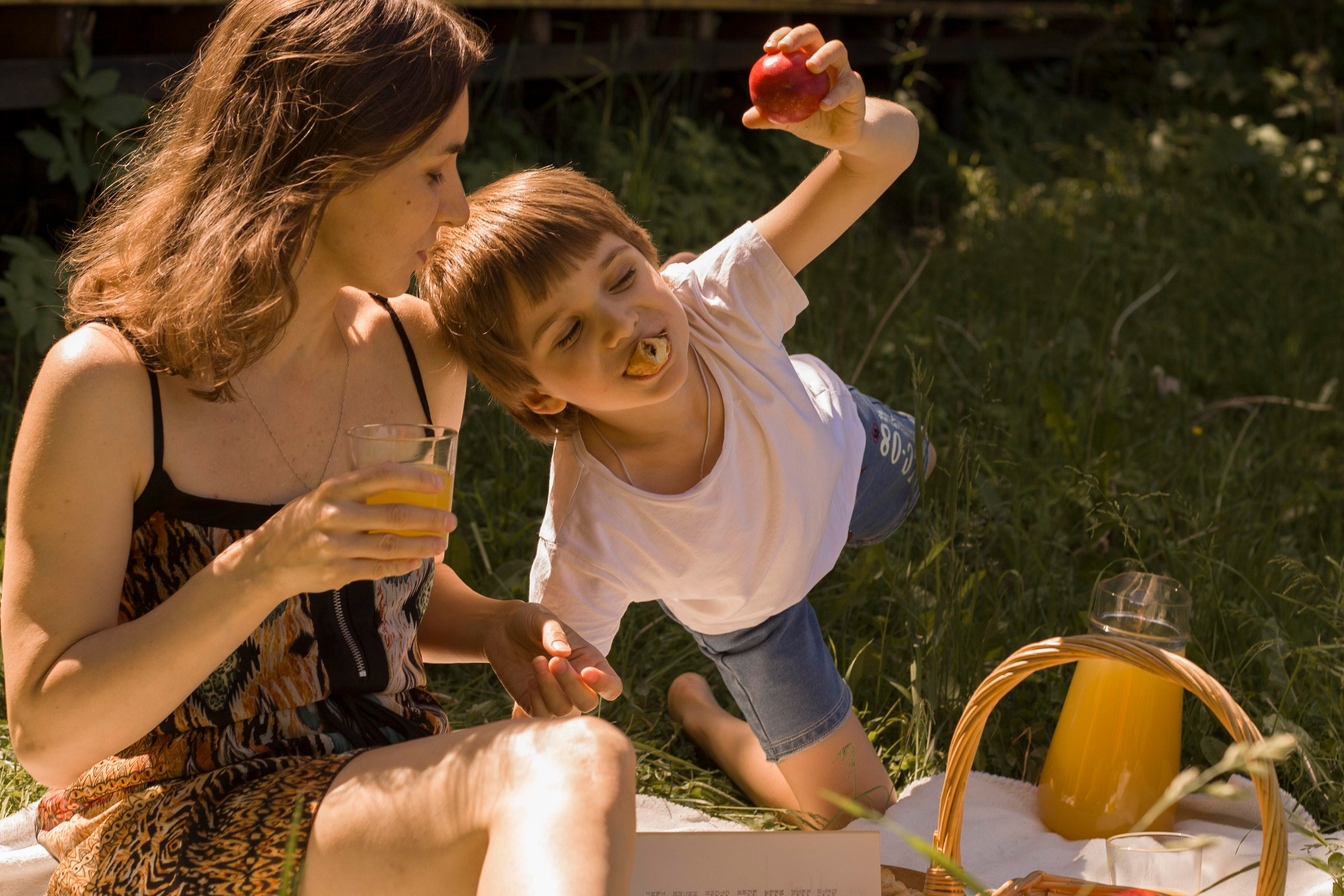 Екатерина и Артём. Фотосессия новорожденных в Москве фотограф Савина Анастасия
