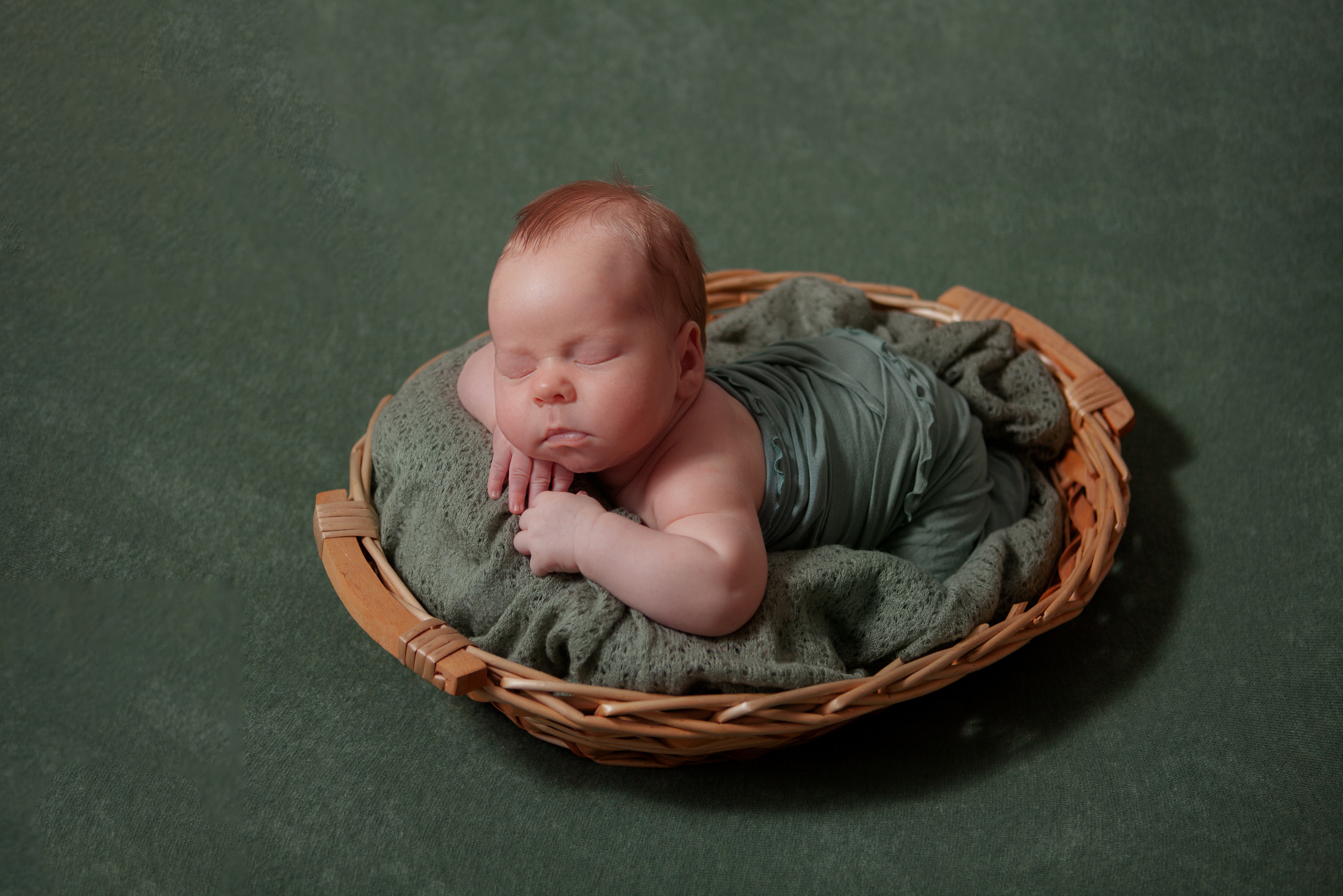 Анна и Саша. Фотосессия новорожденных в Москве фотограф Савина Анастасия