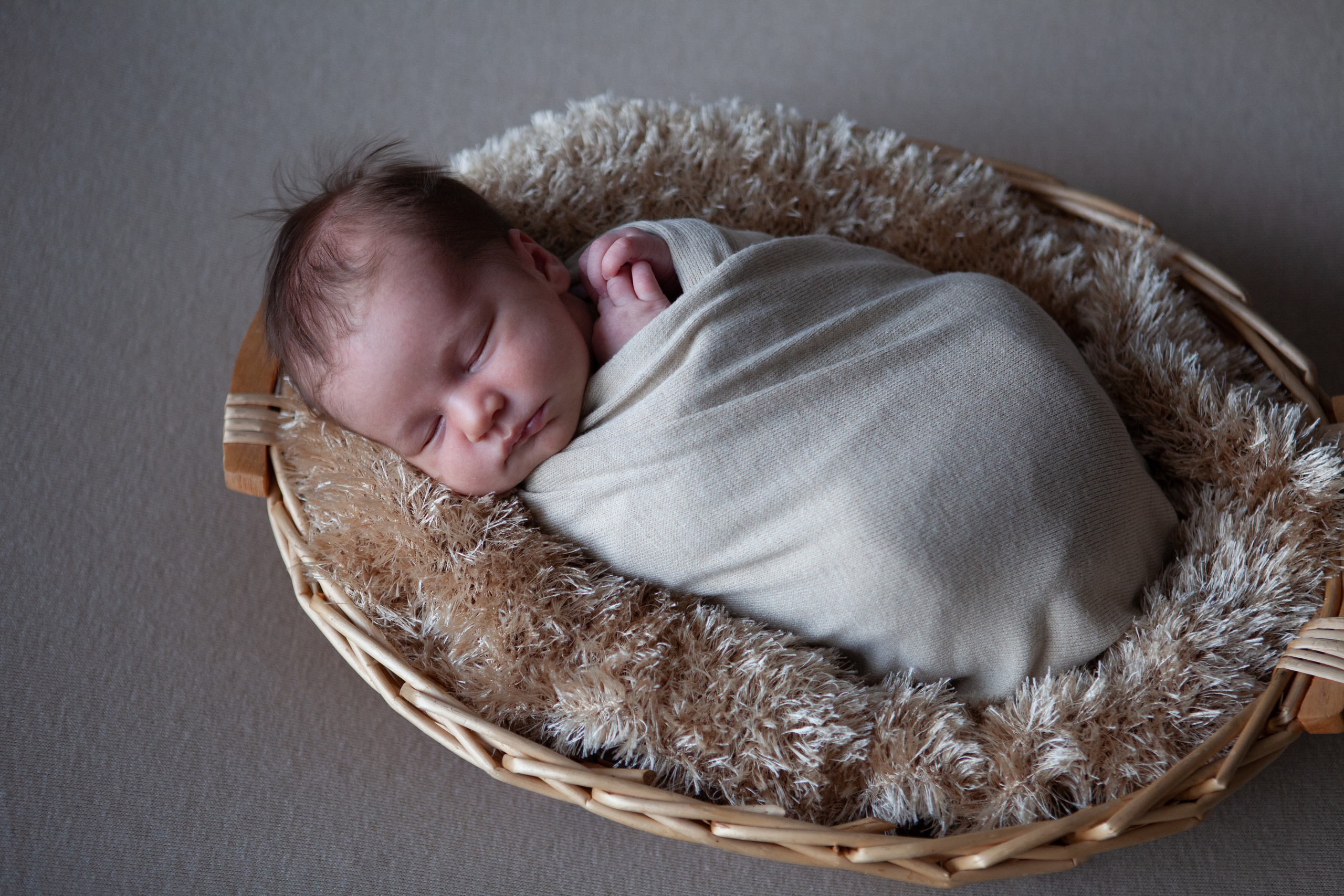 Анастасия и Мария. Фотосессия новорожденных в Москве фотограф Савина Анастасия
