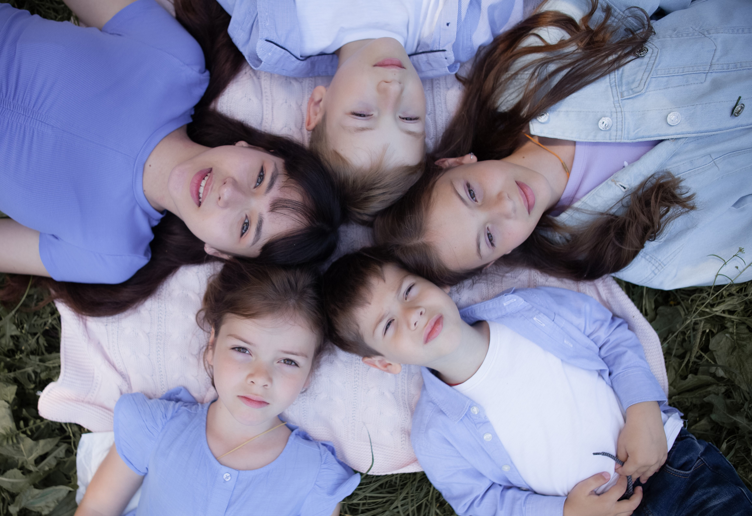 Анна с семьей. Фотосессия новорожденных в Москве фотограф Савина Анастасия