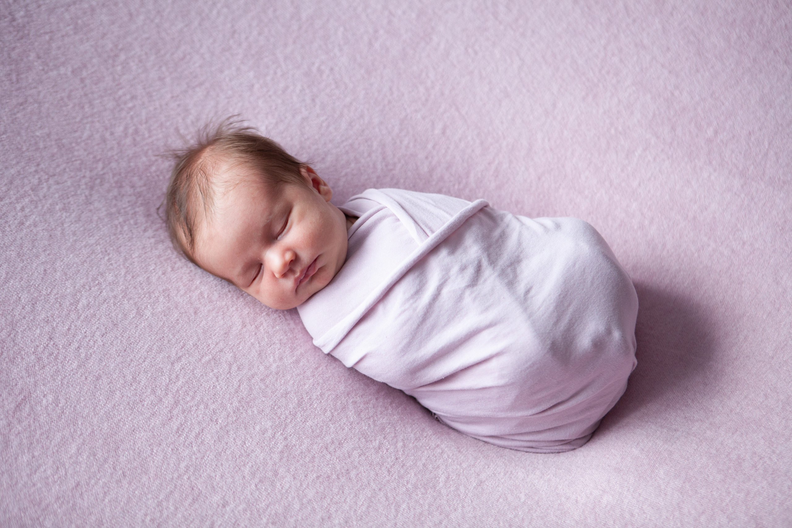 Анастасия и Мария. Фотосессия новорожденных в Москве фотограф Савина Анастасия