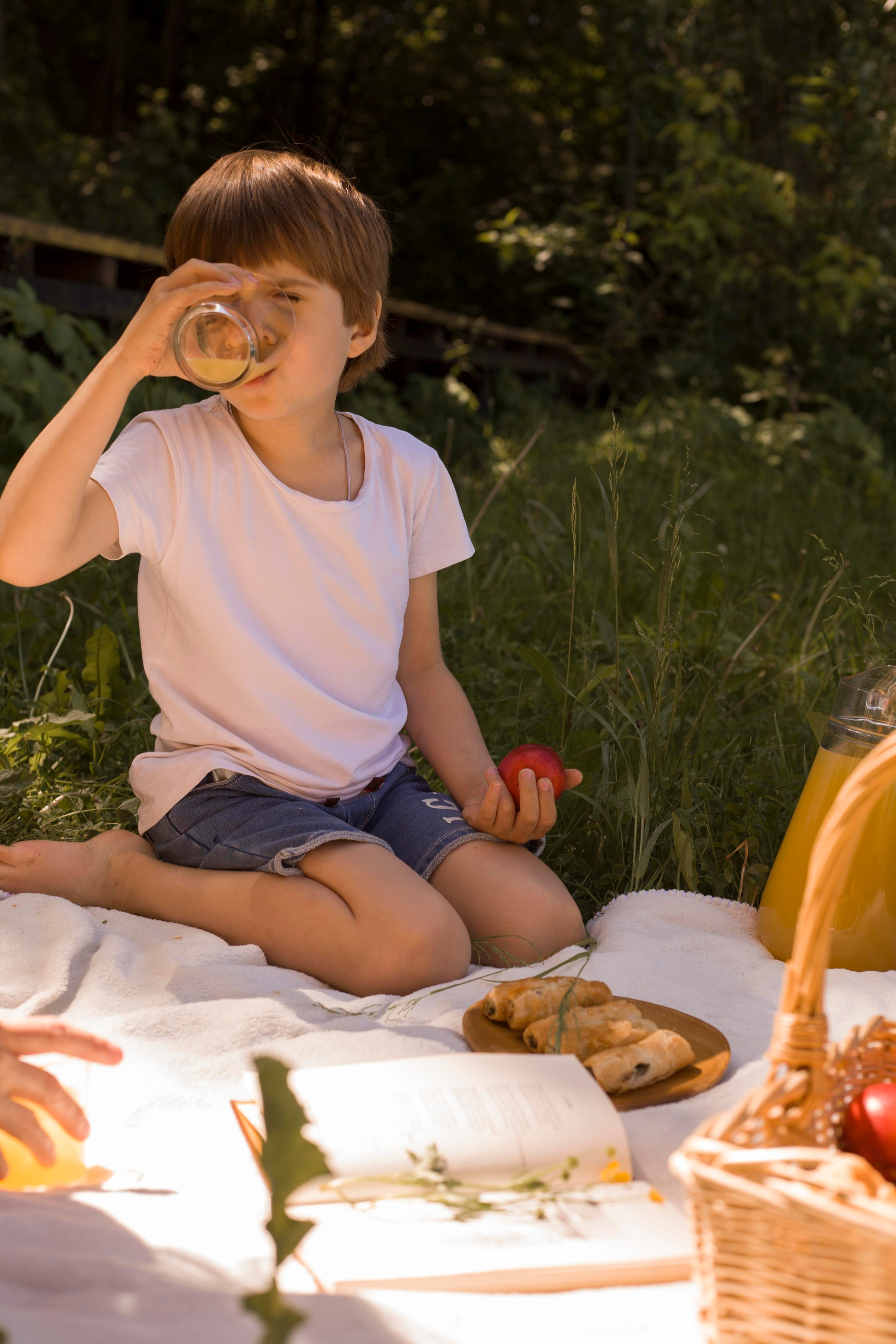 Екатерина и Артём. Фотосессия новорожденных в Москве фотограф Савина Анастасия