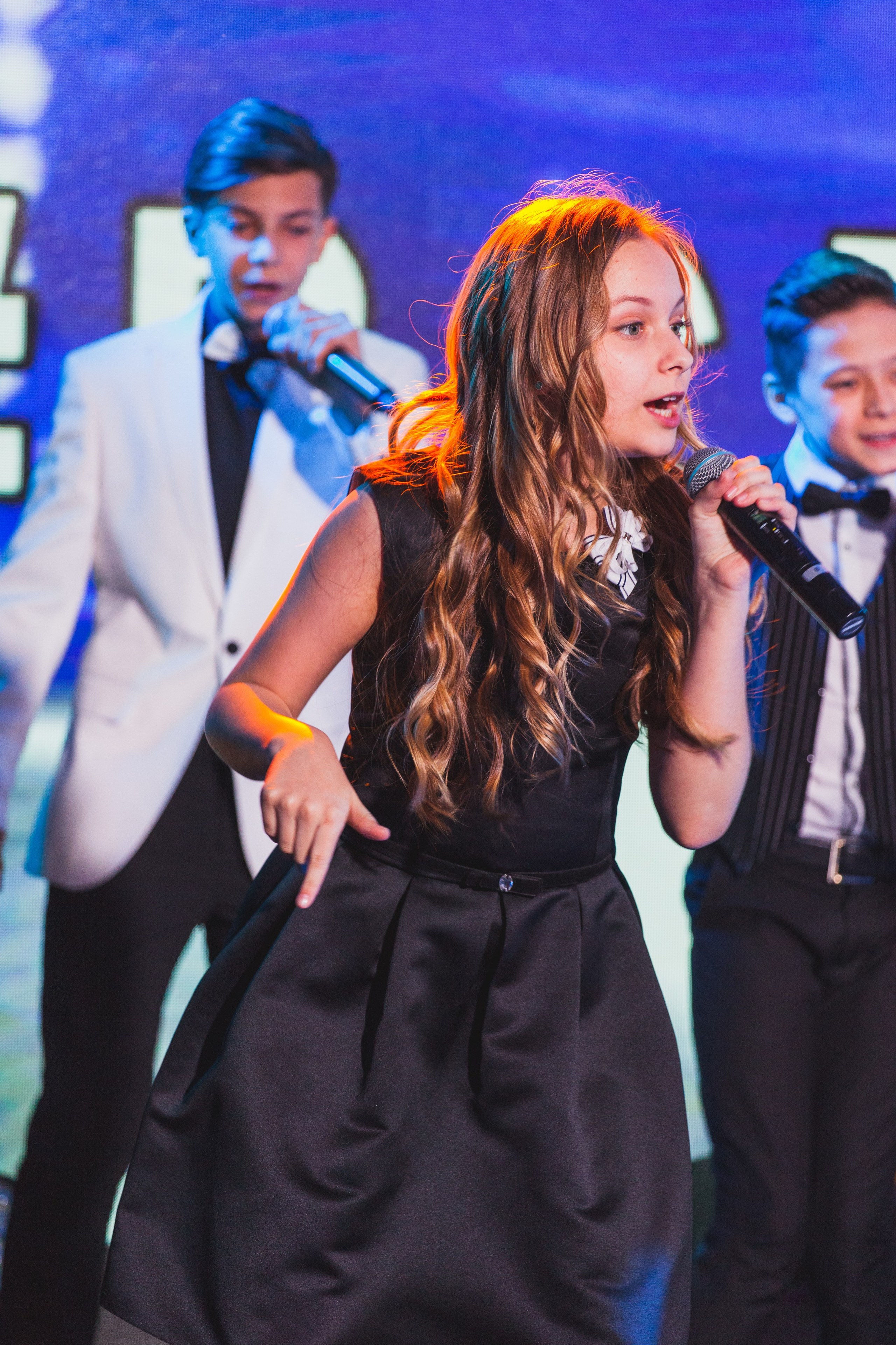 О2ТВ группа СТРАНА. Видеооператор/Фотограф Николай Завьялов