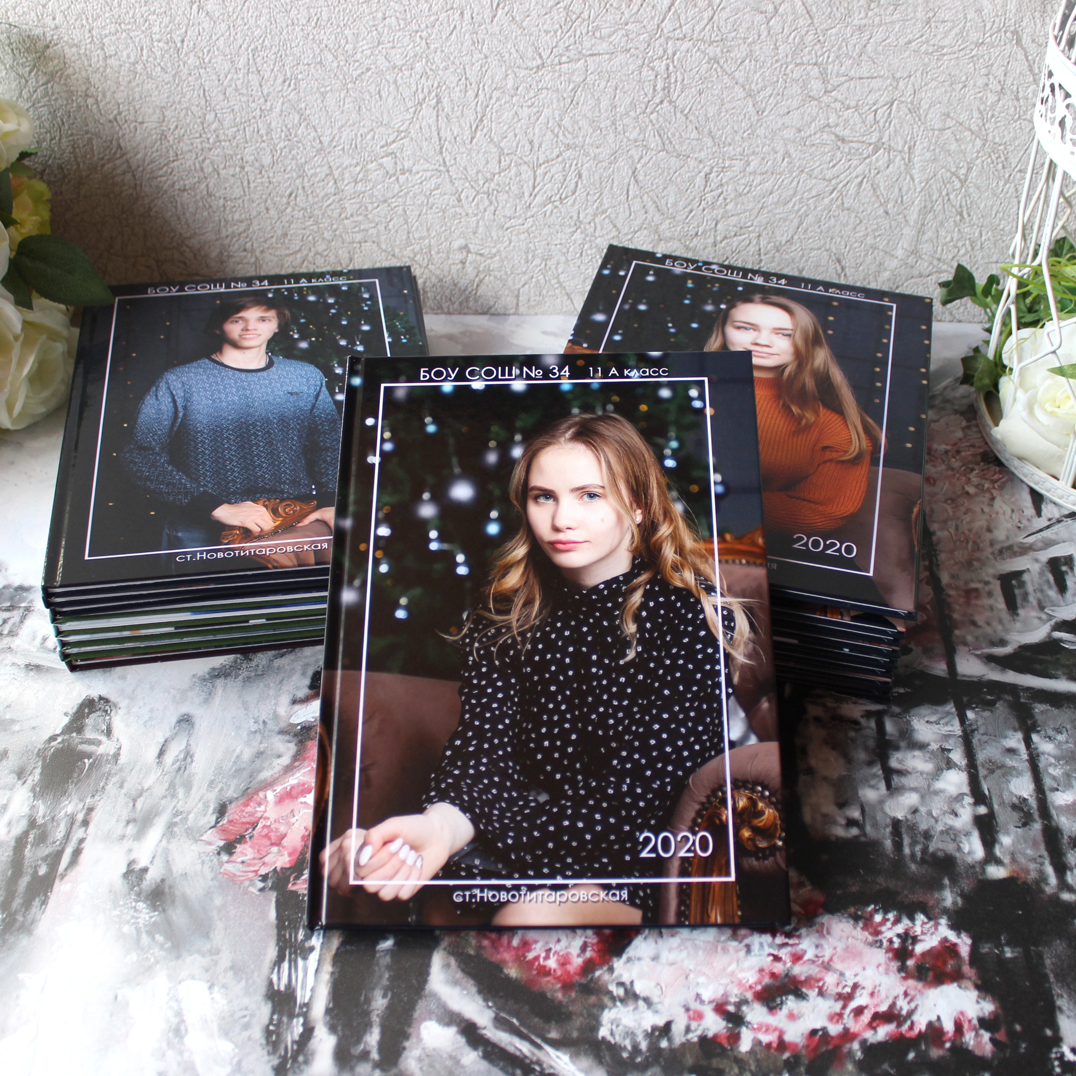 Варианты фотокниг для начальной и старшей школы. Детский школьный и семейный фотограф в Краснодаре