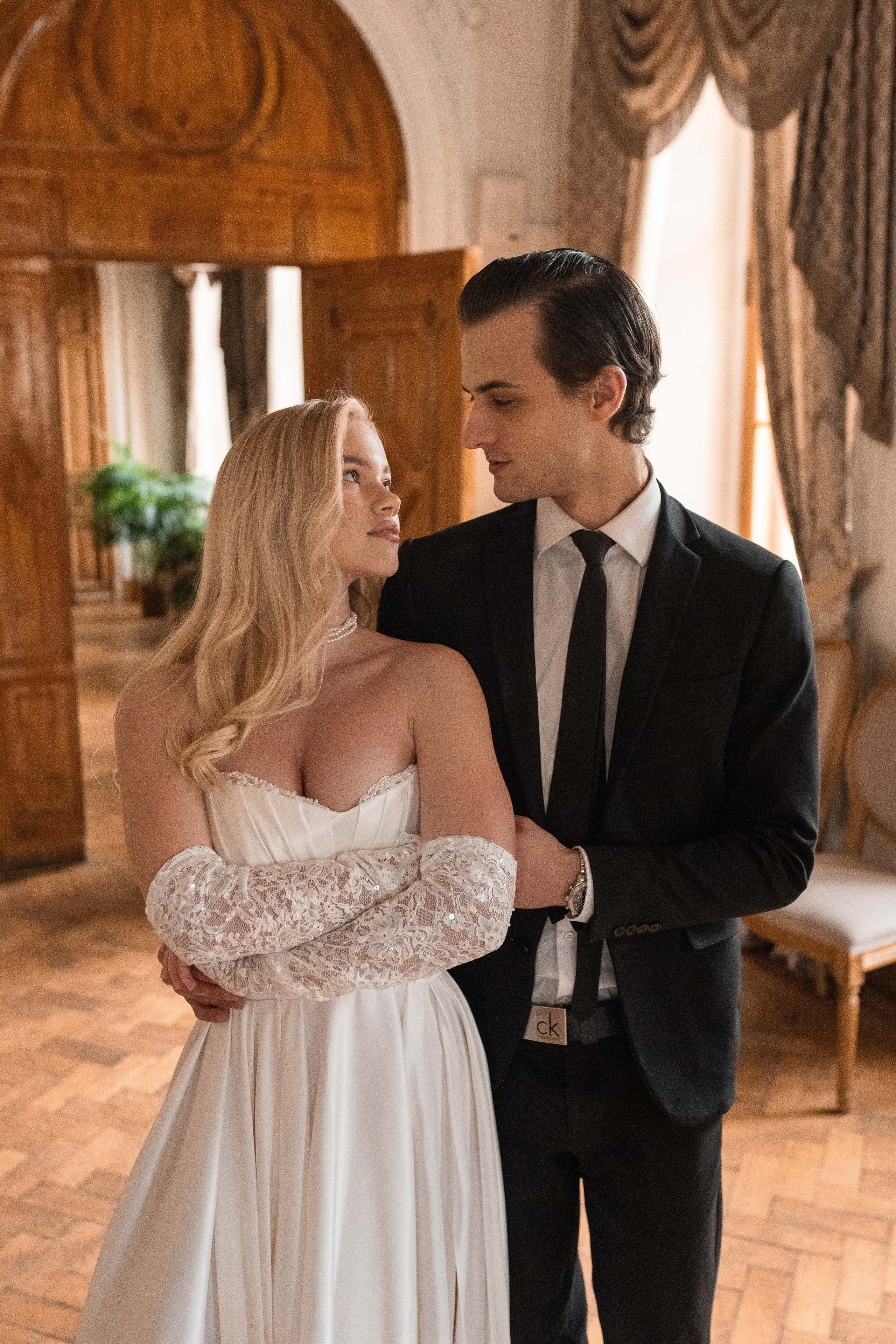 Свадебная фотосессия в&nbsp;Пушкинской библиотеке в&nbsp;Москве, регистрация брака библиотека- читальня Пушкина, библиотека Пушкина церемония, адрес счастья библиотека Пушкина, фотограф Москва на&nbsp;регистрацию