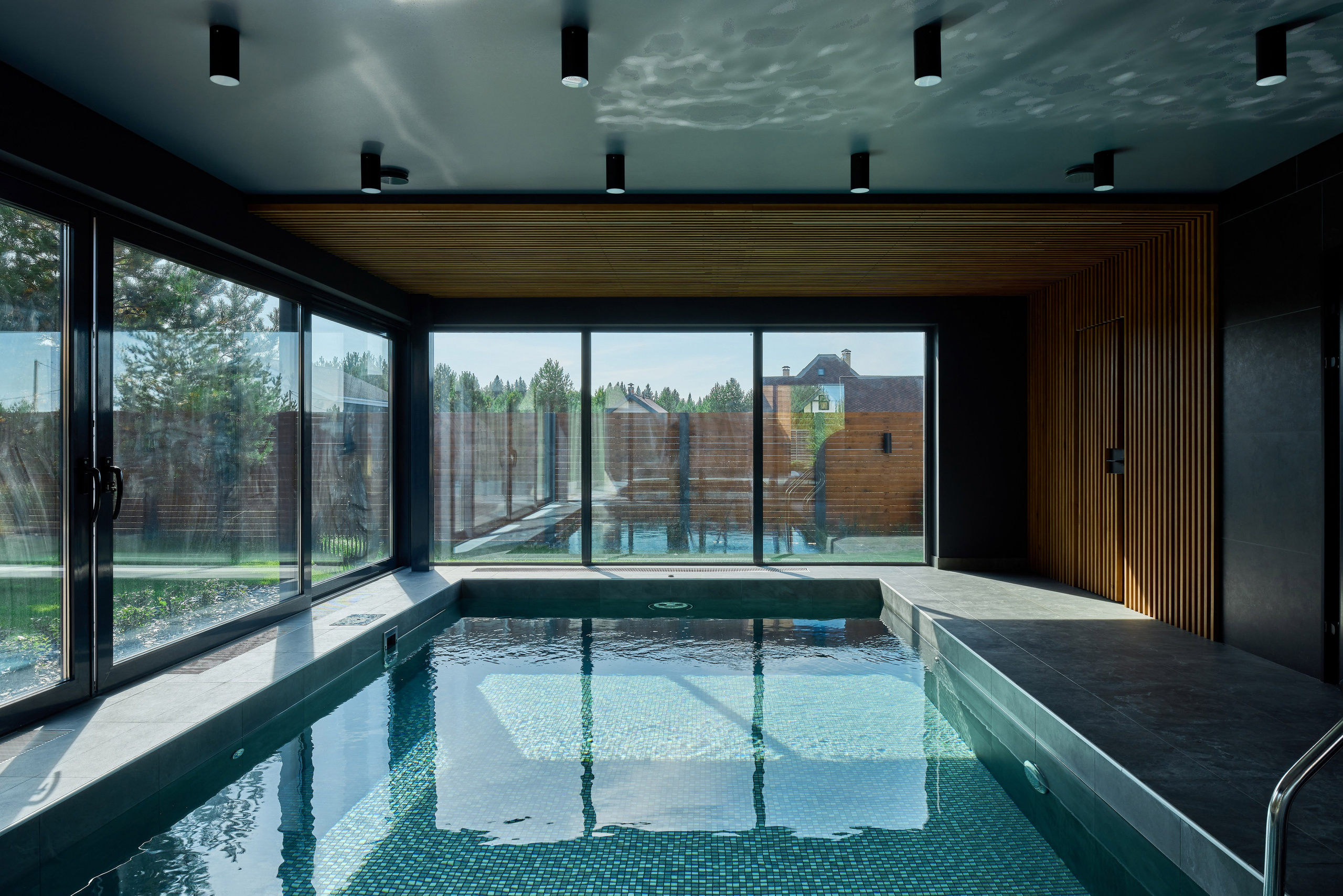 Жилой дом, д. Подберезы. Дизайнер\архитектор Олег Рожнев. Иван Благушин. Интерьерный и архитектурный фотограф в Москве и Санкт-Петербурге