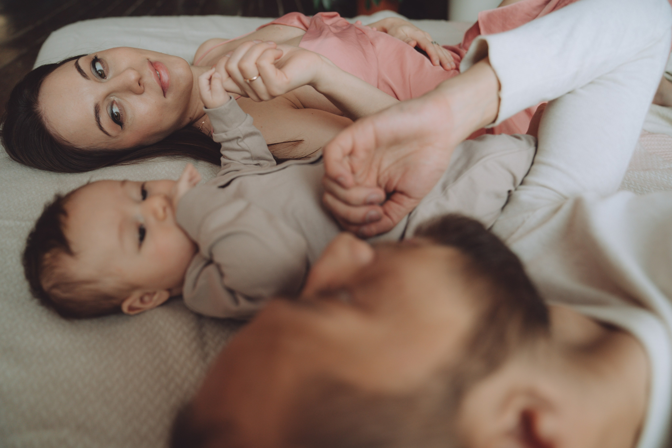 МАЛЕНЬКИЕ ДЕТИ — ЭТО МАЛЕНЬКИЕ ДНИ, НО ОГРОМНЫЕ ВОСПОМИНАНИЯ. Семейный и детский фотограф Анна Бренч