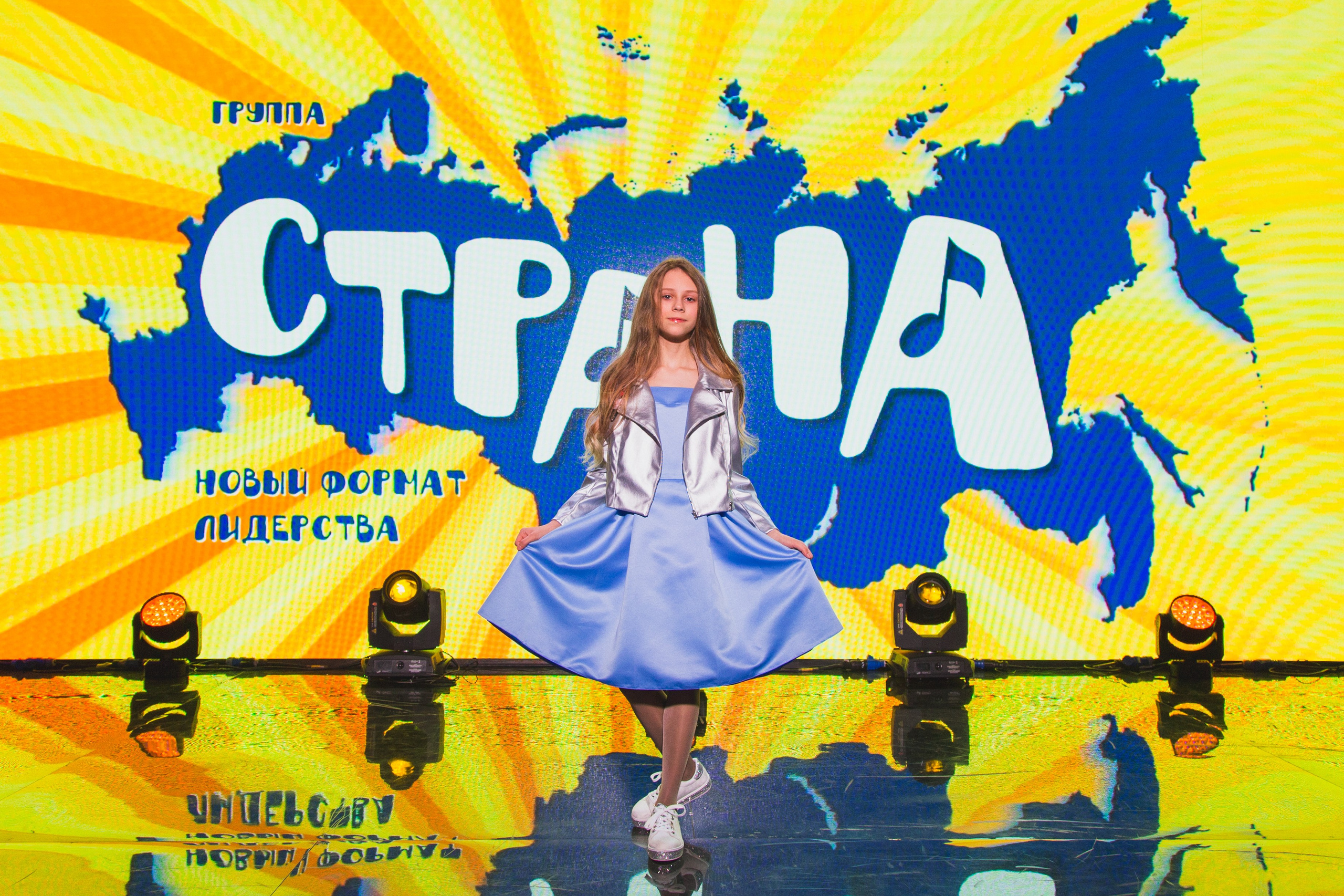 О2ТВ группа СТРАНА. Видеооператор/Фотограф Николай Завьялов