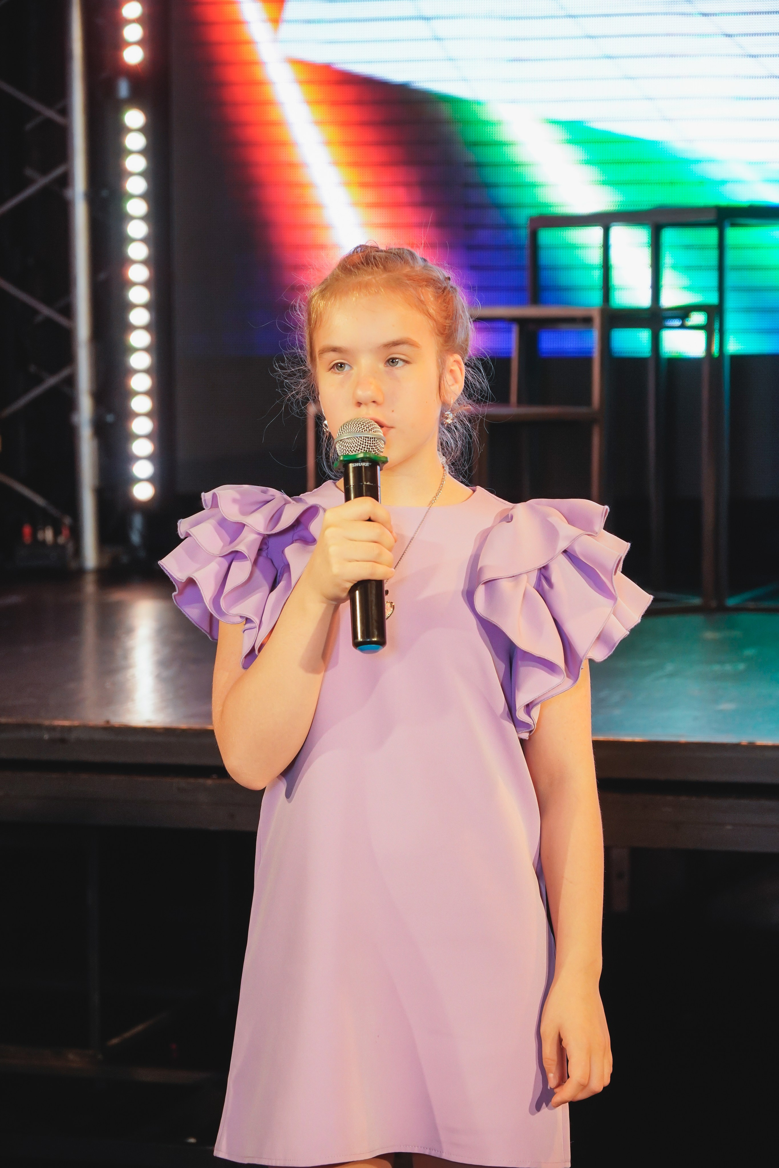 Выпускной. Занимаюсь профессиональной фотографией и живу рядом с Байкалом. Работаю в разных жанрах