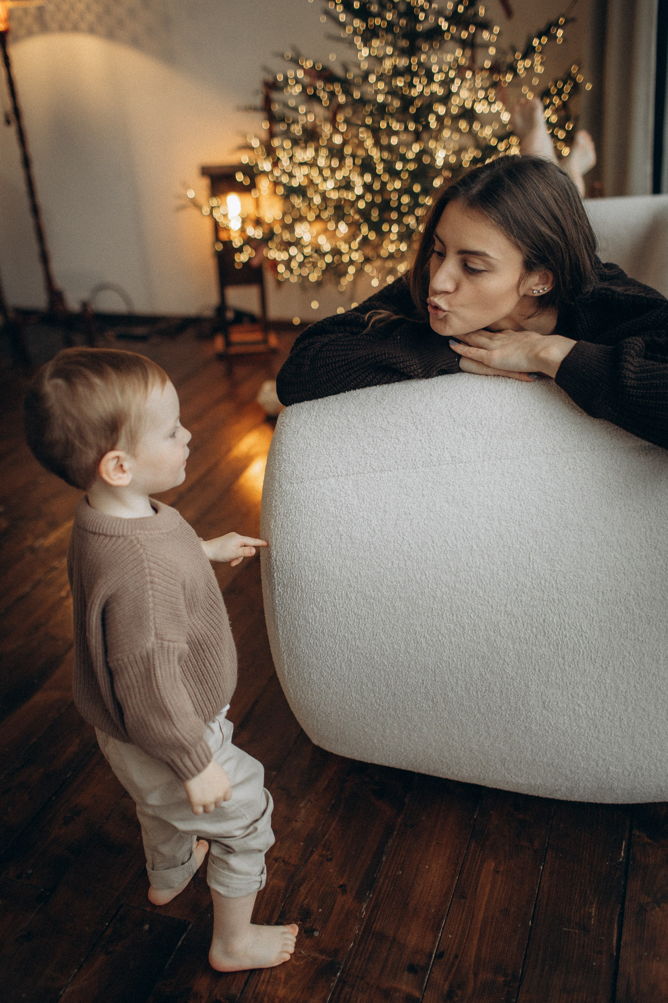 Семейная новогодняя фотосессия Москва мама и сын. Фотограф Владимир Москва