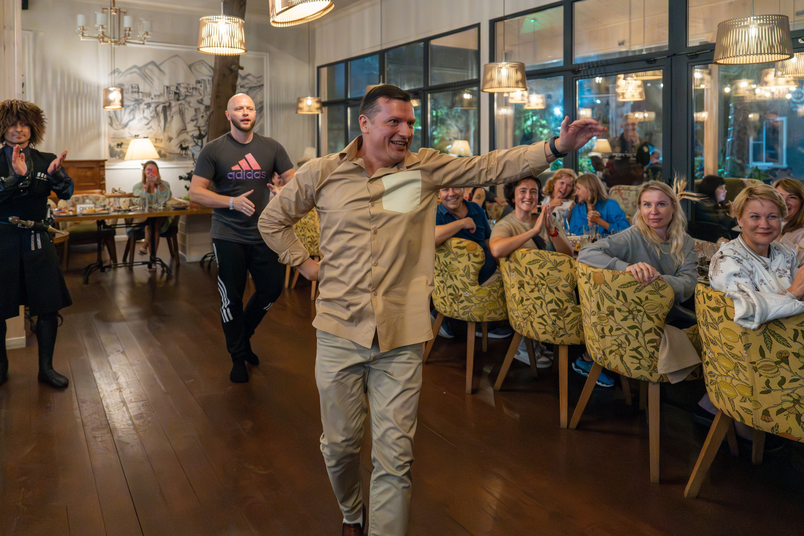 MICE мероприятие для компании Р-фарм. Репортажный фотограф в Красной Поляне и Сочи Павлюченко Екатерина