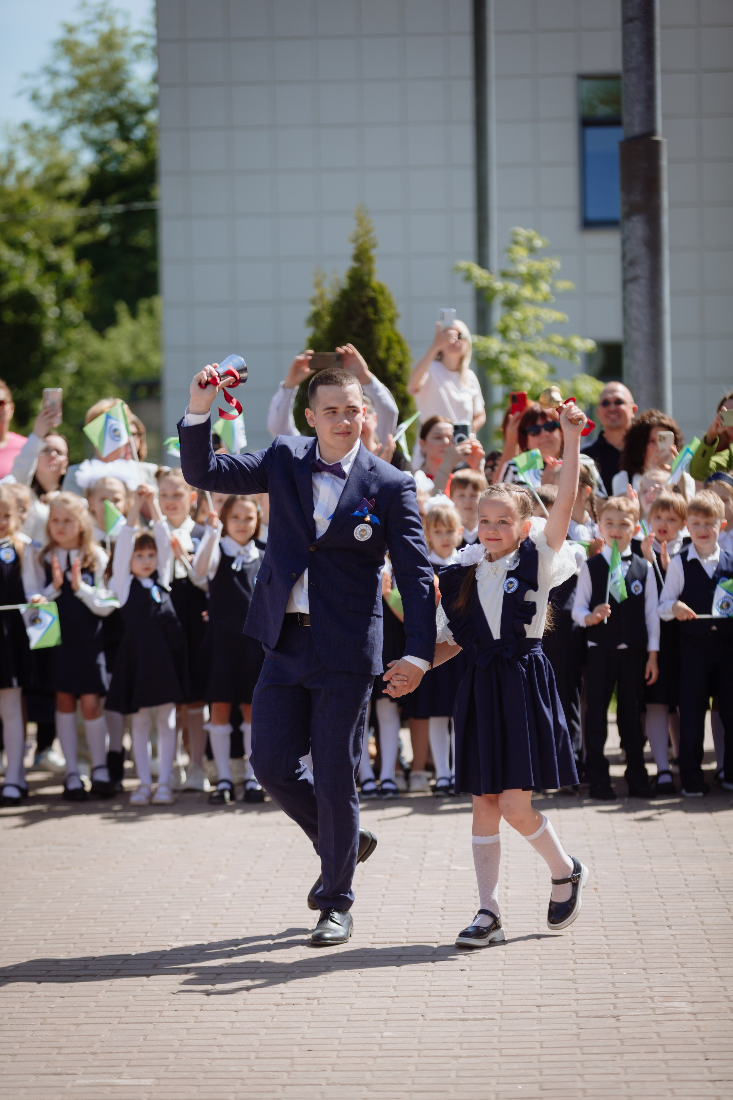 Последний звонок 2024 (2 часа фотосъемки). Профессиональный фотограф Надежда Антонова