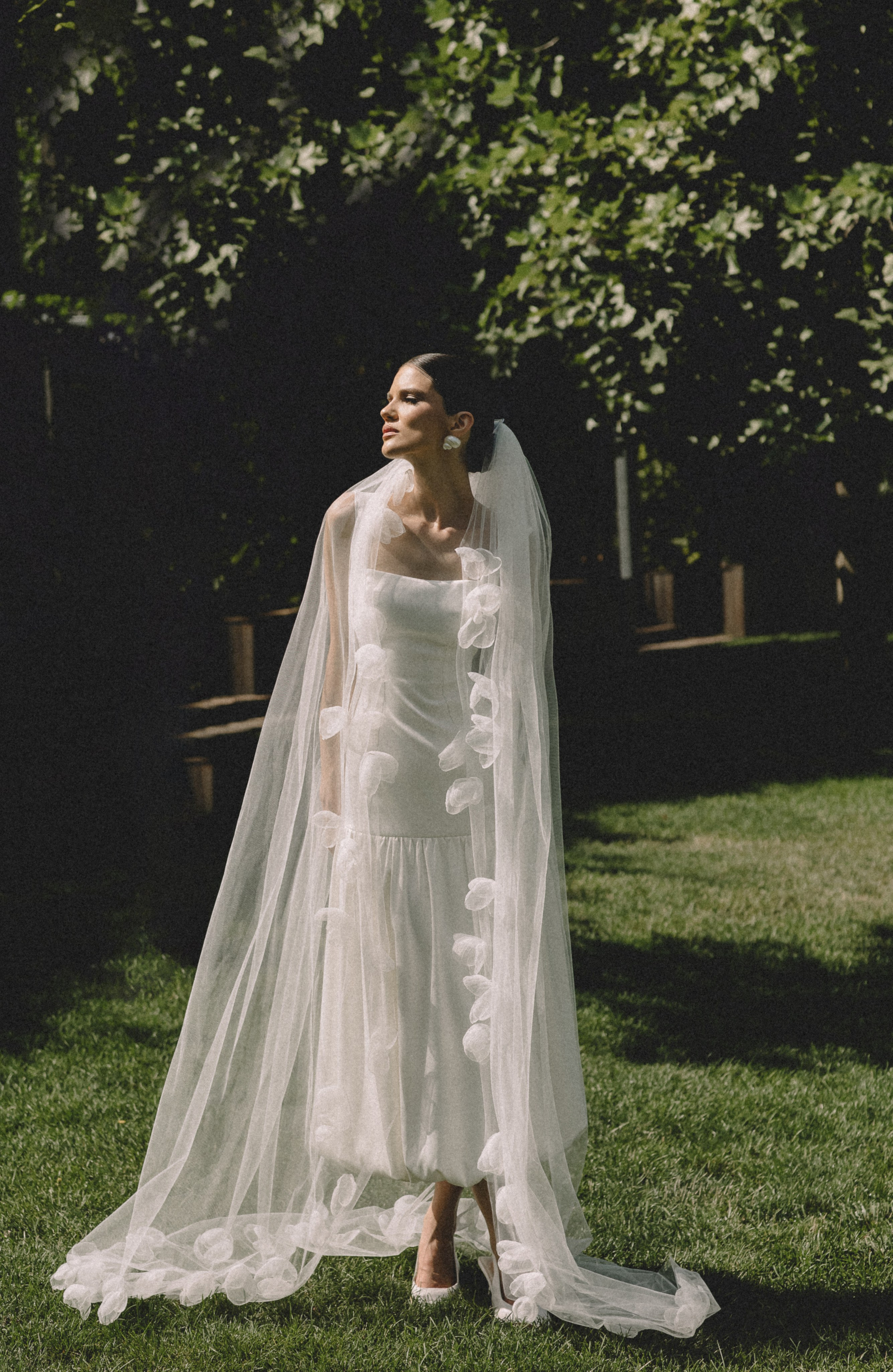 Нежное утро невесты в парке. Свадебный фотограф в Краснодаре и по всему ЮФО и Миру Ольга Гусева