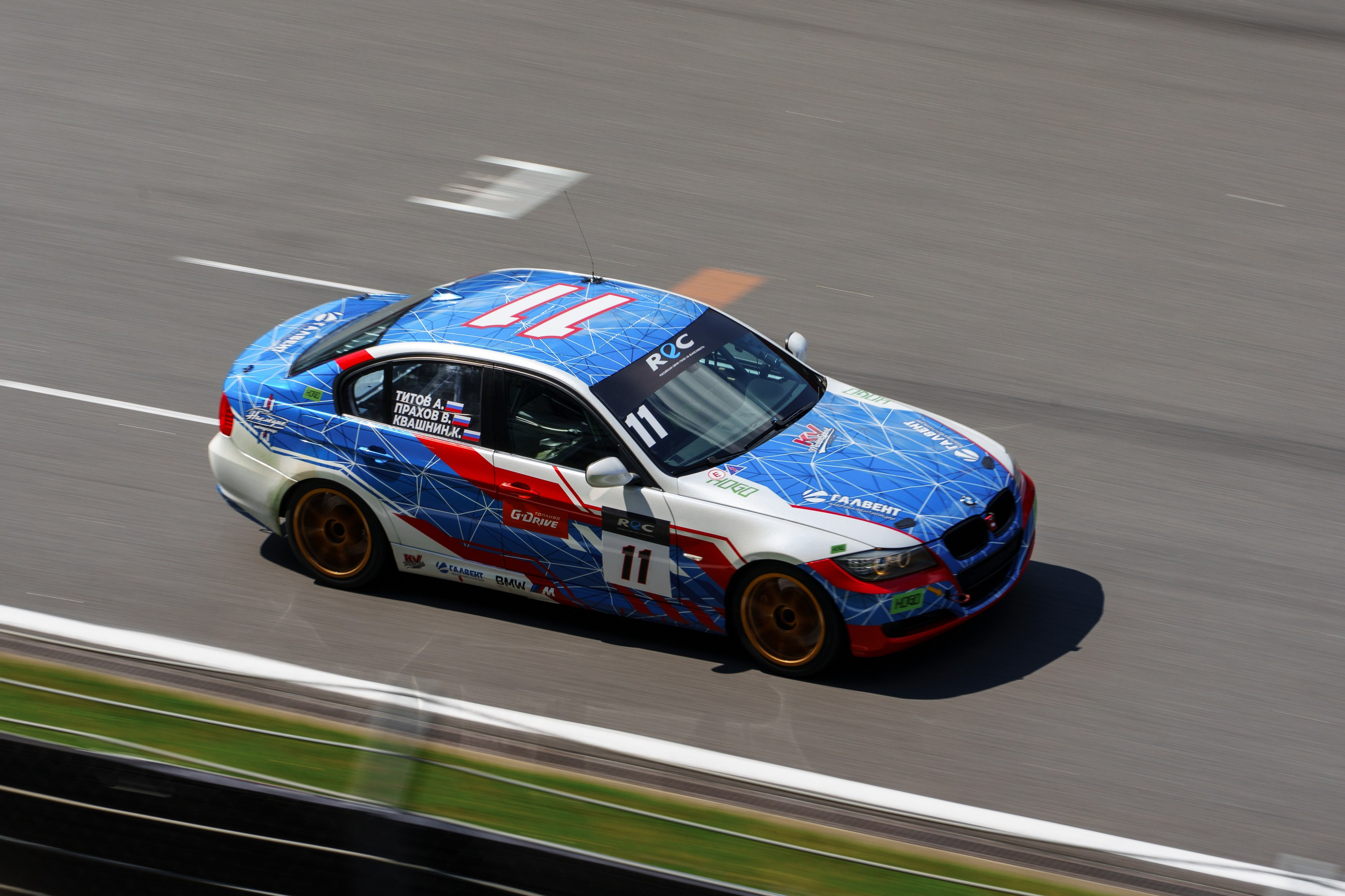 Фотографии российских и международных чемпионатов по автомобильному спорту. Фотограф Николай Прокофьев модельные тесты в Москве