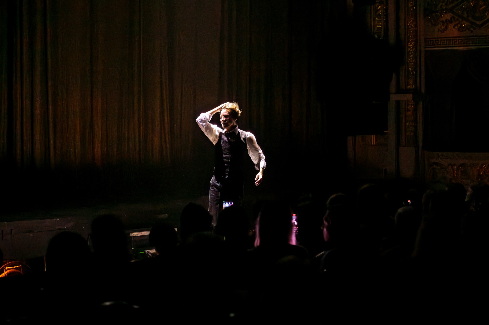 Репортажная съемка мероприятия «Ночь театров» в Московском театре оперетты. 2025. Фотограф Анна Мельникова | Москва