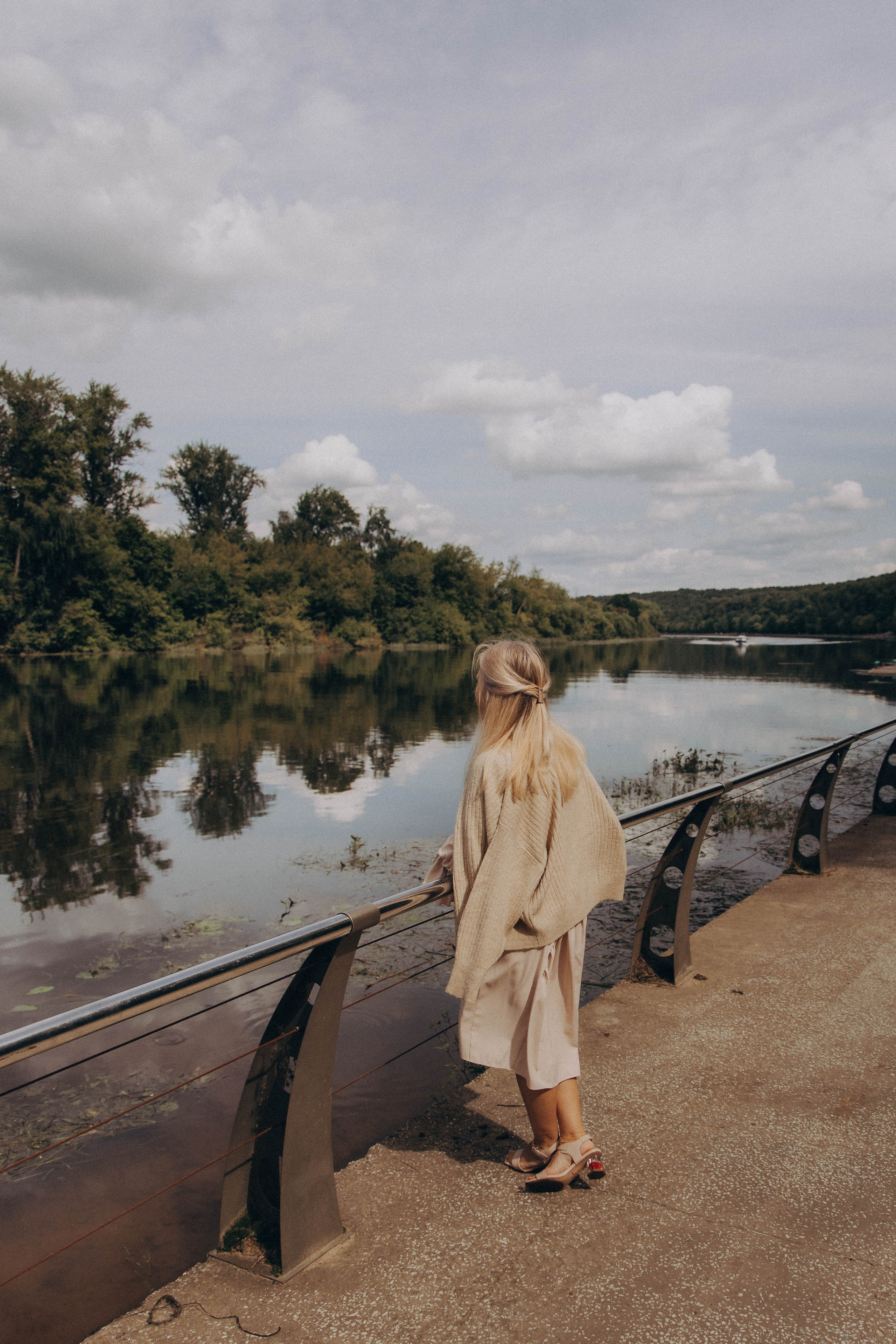 Юлия — лесная нимфа. Фотограф lifestylе в Москве Пшеничная Анастасия