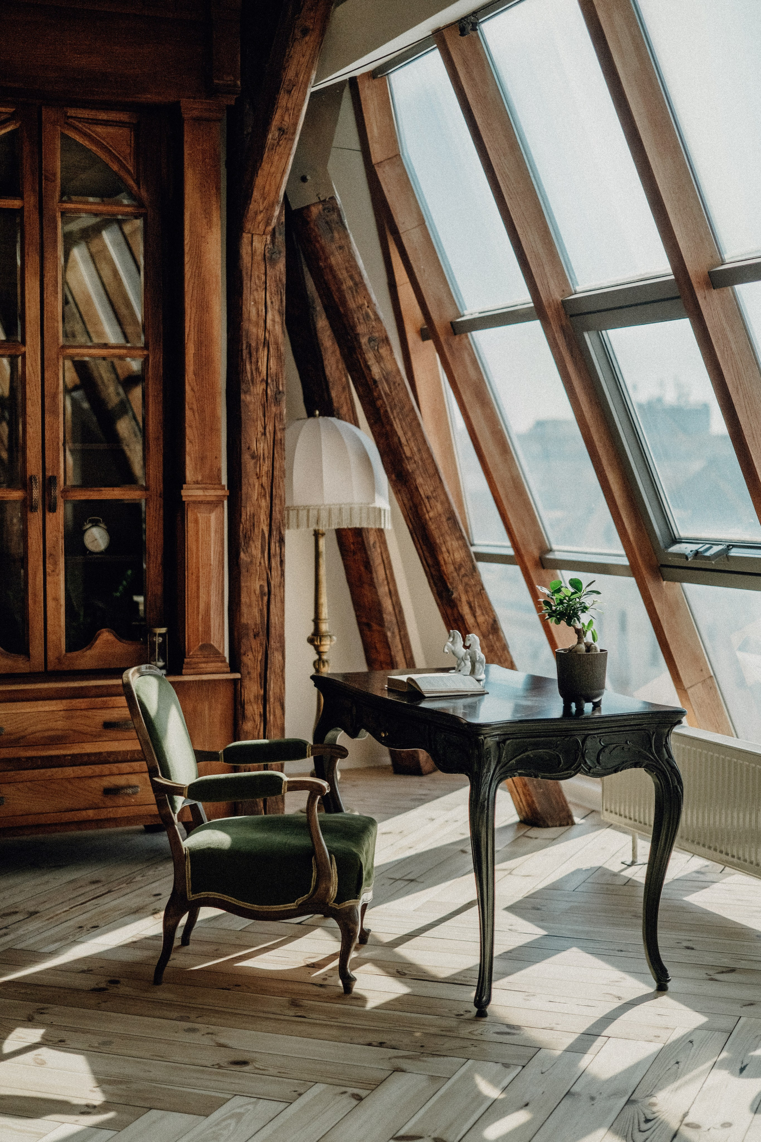 Scenografije i rekviziti. Studio GOBO