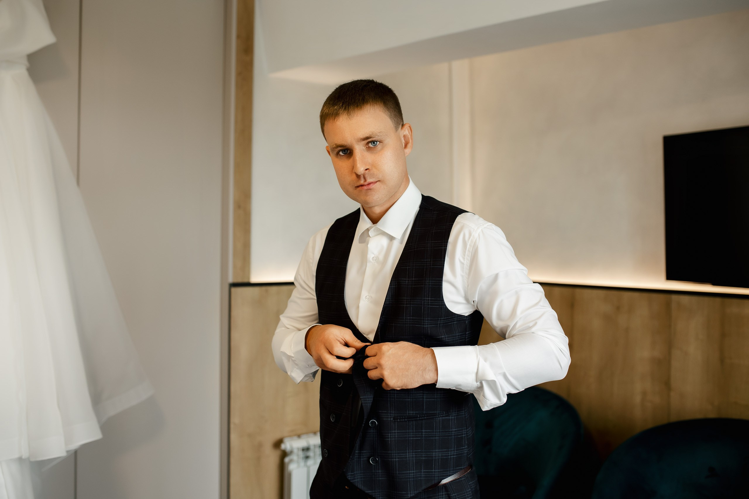 Евгений и Юлия. Совместные сборы. Интурист. Выездная. Фото с Китами. Свадебный фотограф в Хабаровске