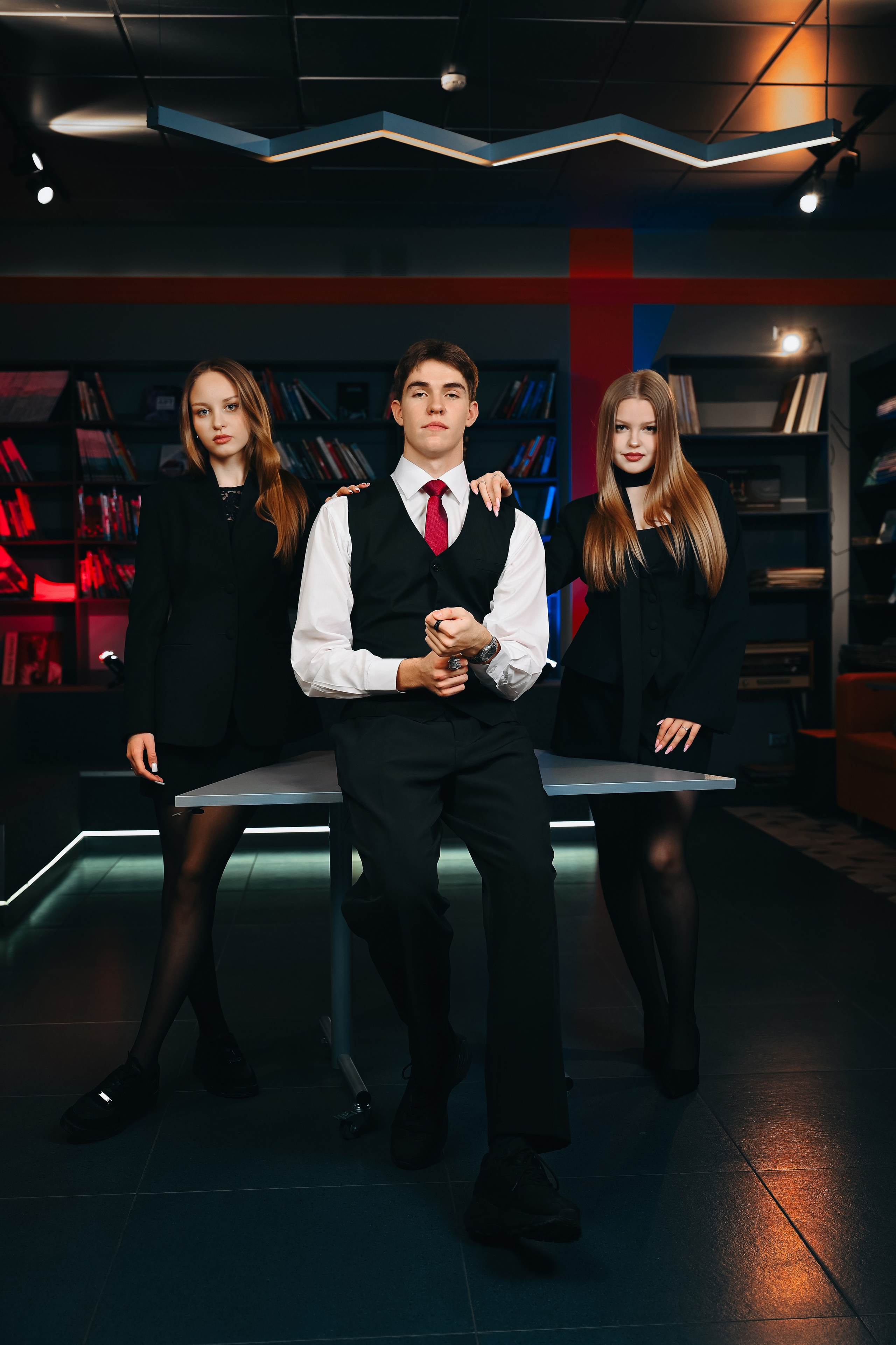 Выпускники Кургана, Челябинска, Тюмени. Выпускные альбомы в Кургане, Твой альбом, Книга