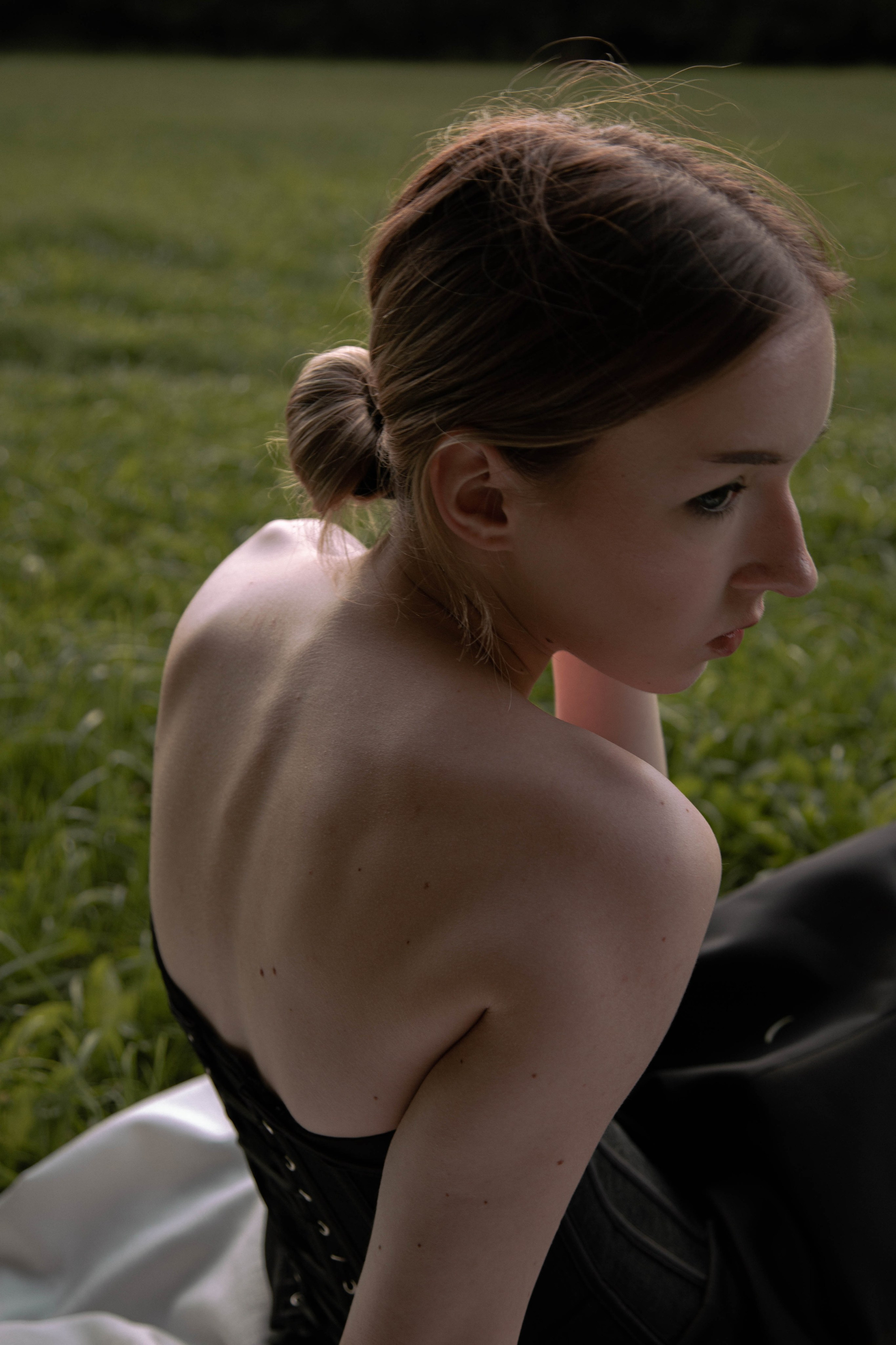 Black dress. DINA MOREVA photography