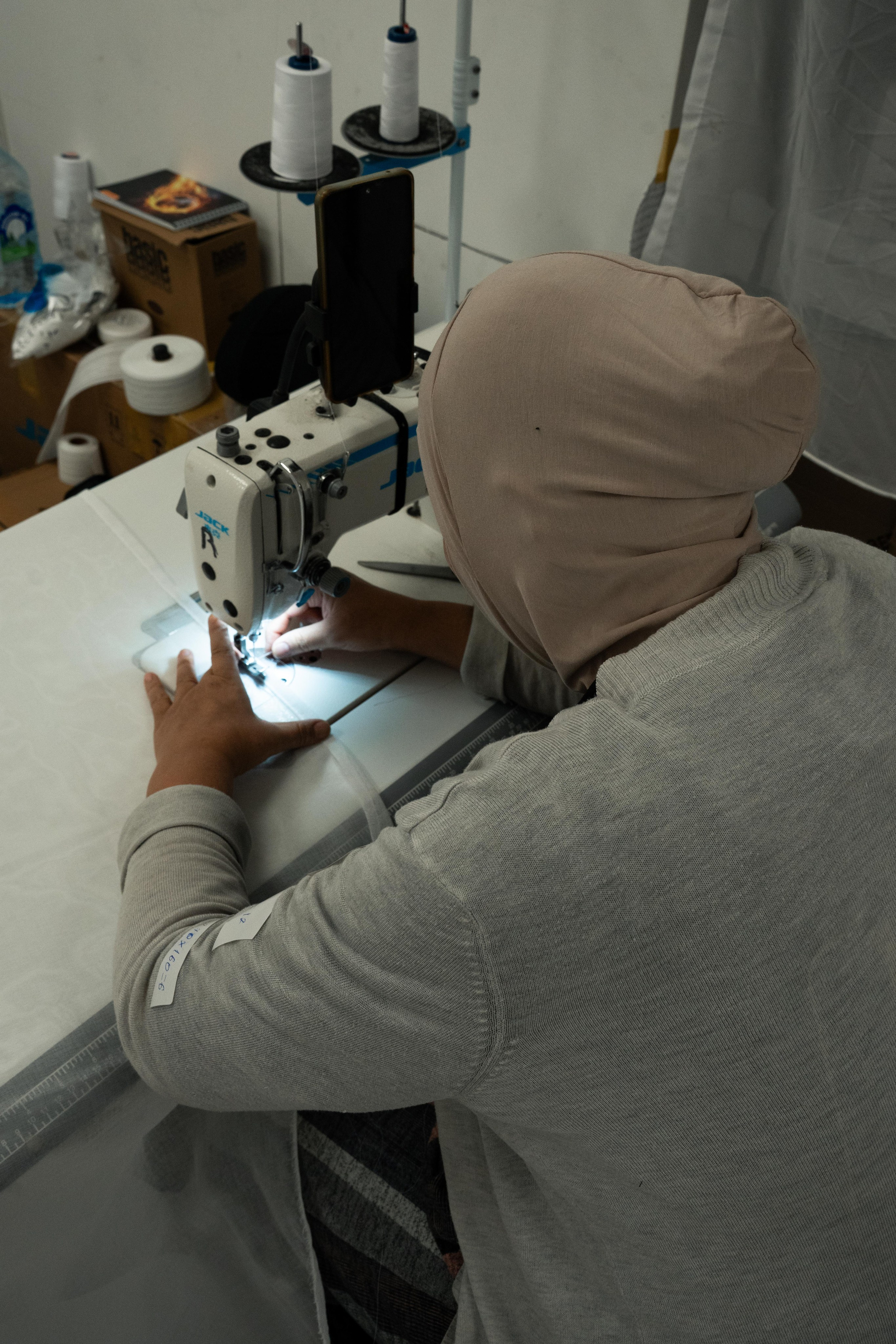 Производство 01.04.2026. Коммерческий и художественный фотограф и видеограф в Москве Арсений Тургенев