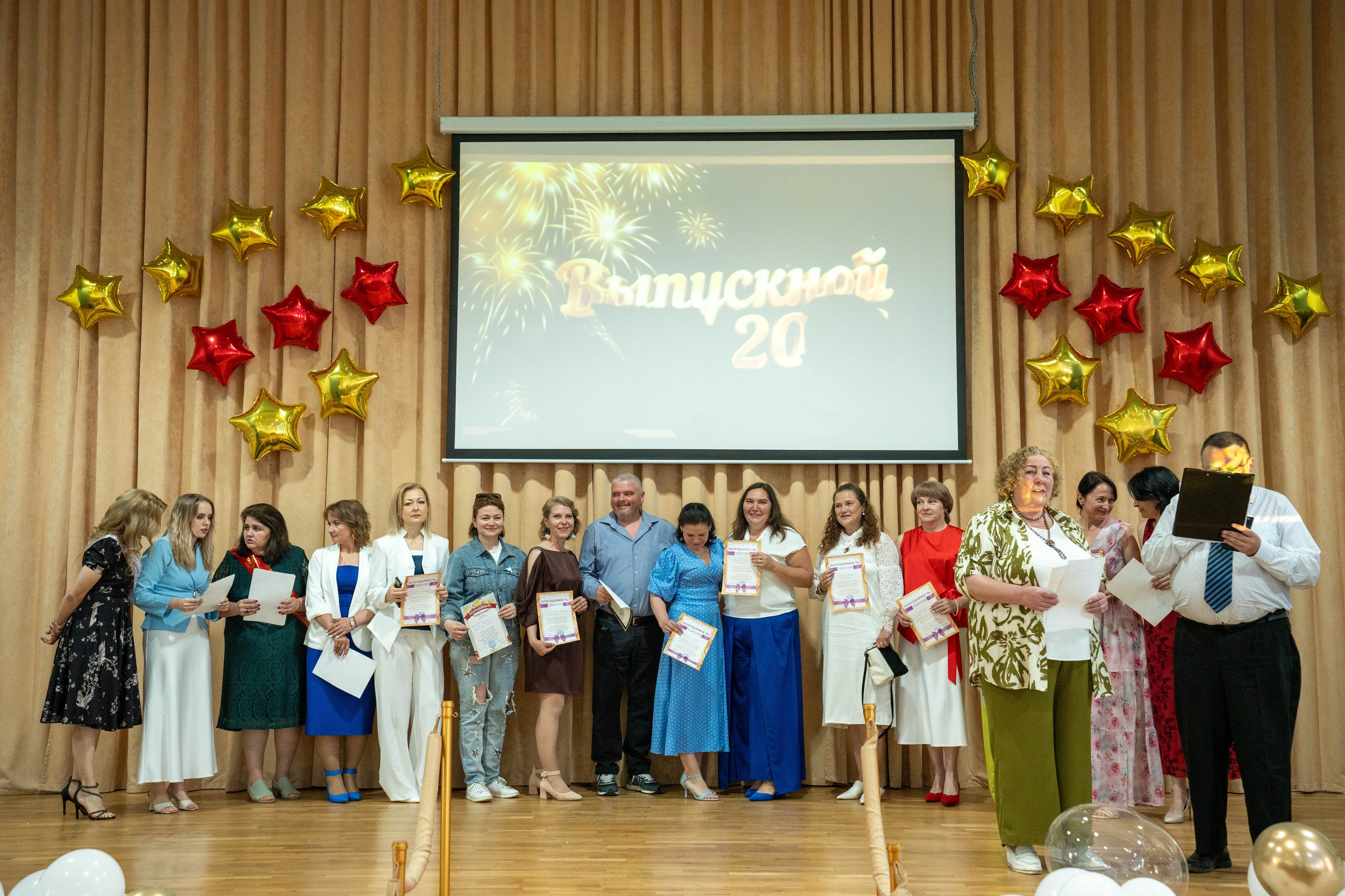 Выпускной 26.06.2026. Коммерческий и художественный фотограф и видеограф в Москве Арсений Тургенев