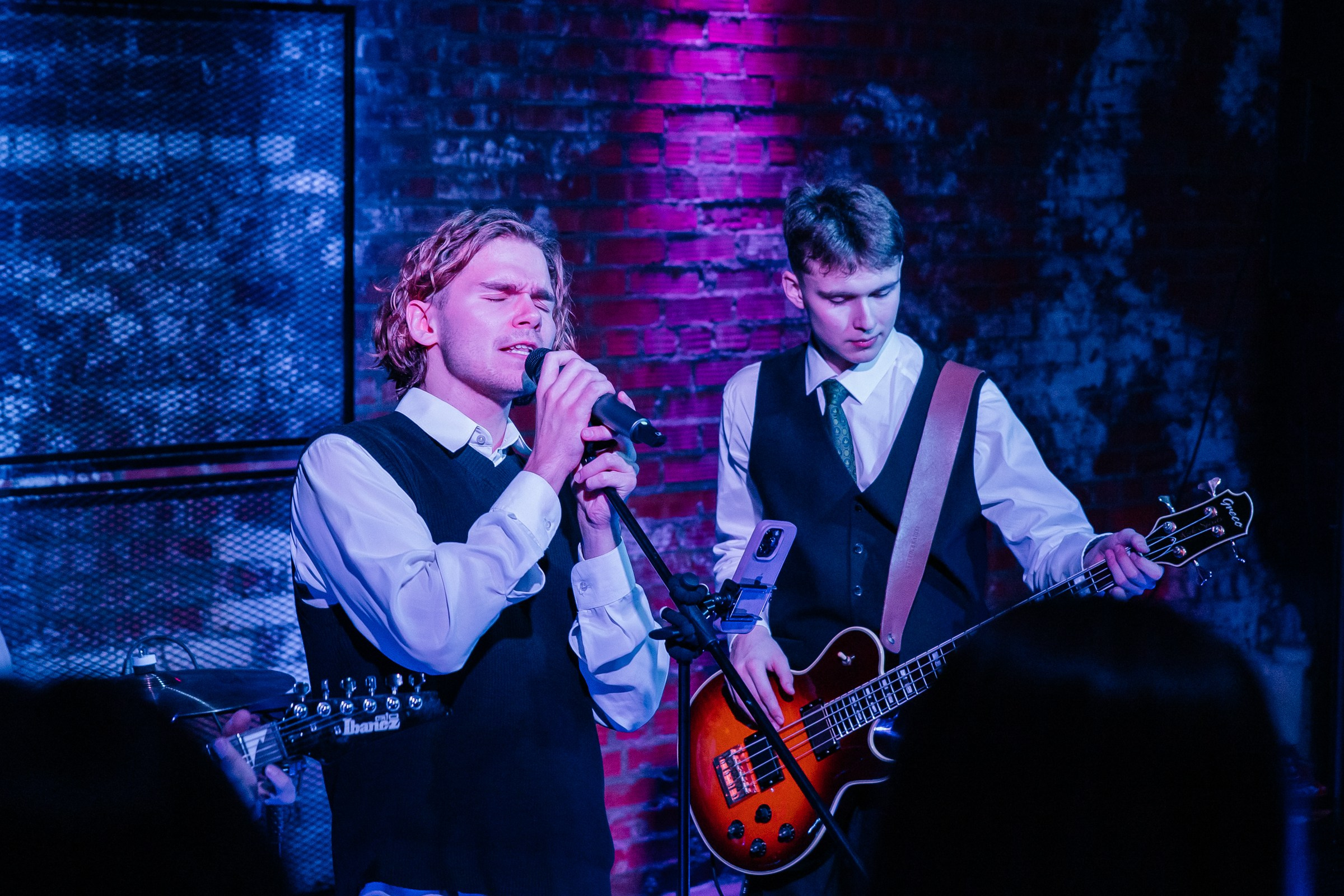 Первый сольник группы СНИМКИ. Свадебный и репортажный фотограф в Новосибирске Федор Гладков