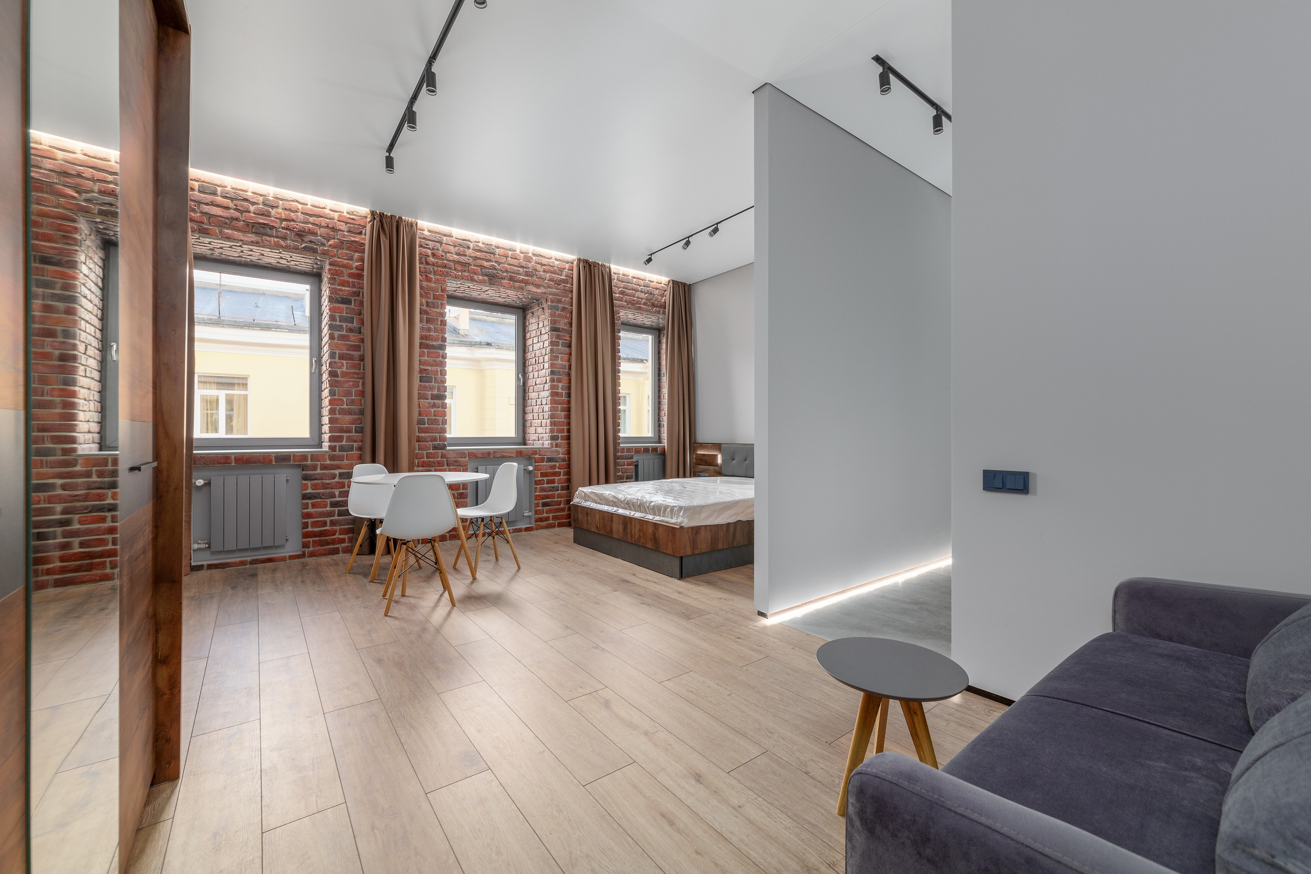 Профессиональная фотосъёмка квартиры-студии