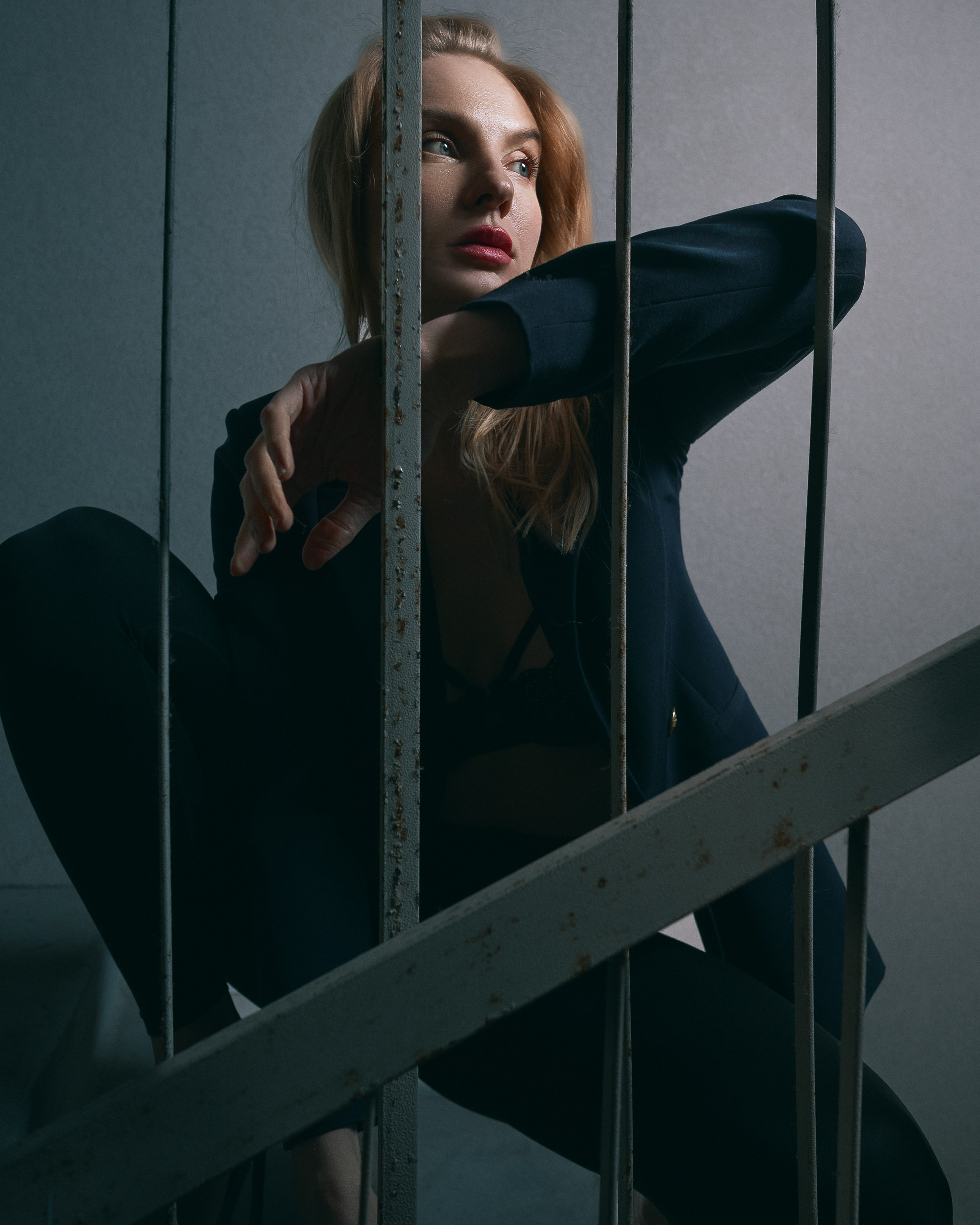 Фотосессия в подьезде). Фотограф в Москве — Евгений Мельников