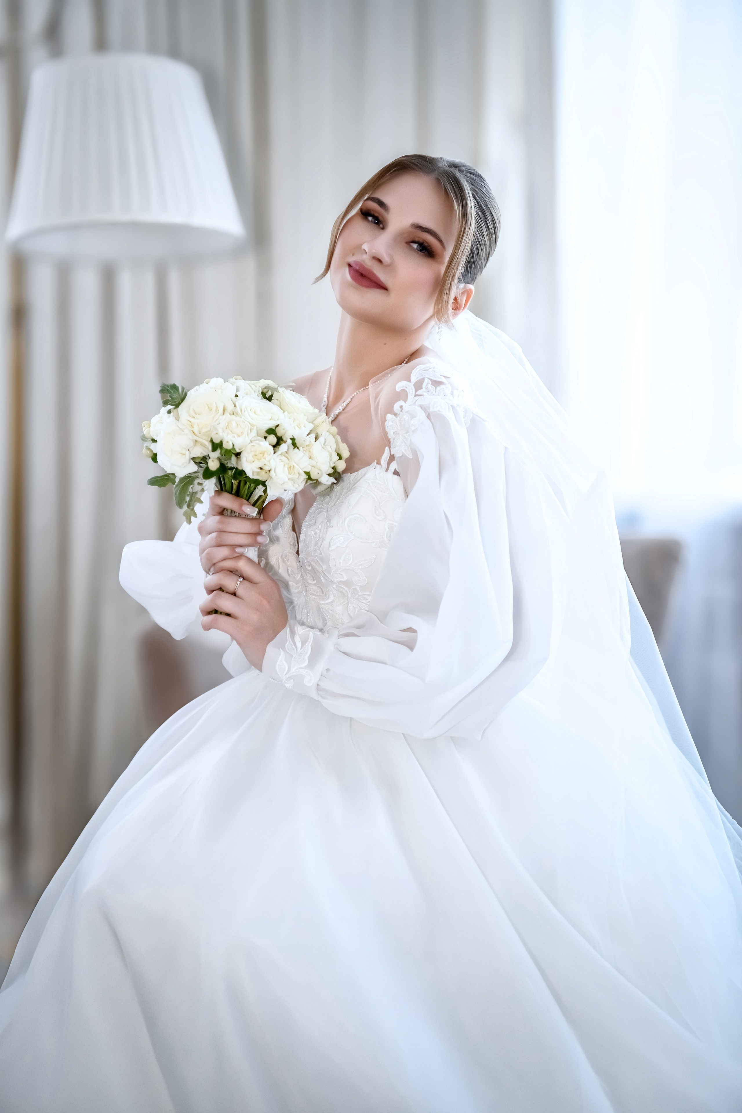 alt="Свадебная фотосессия в Барнауле"