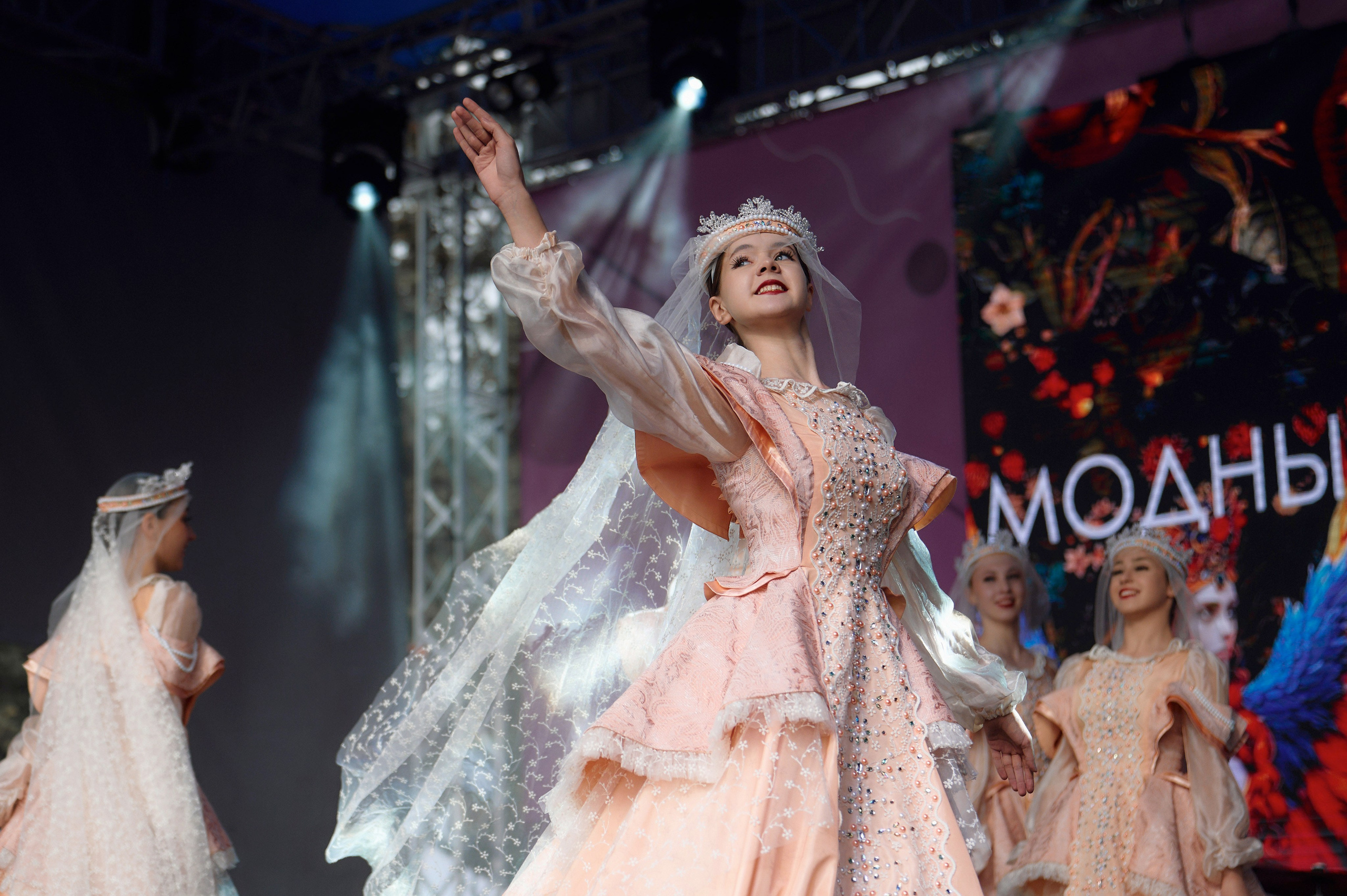 МОДНЫЙ РУССКИЙ 25. Ваш мультижанровый фотограф Александр Белов