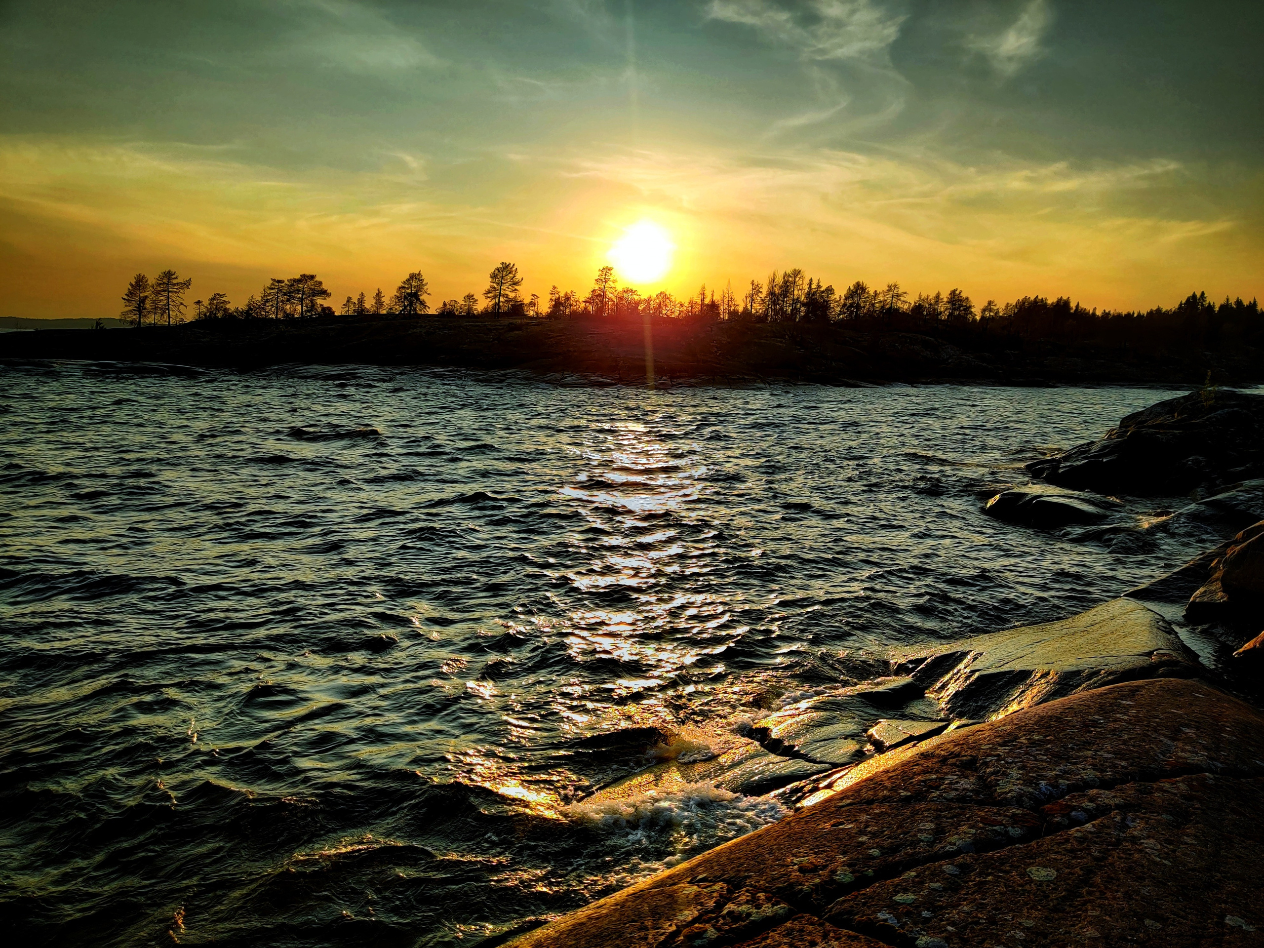 Путешествие по Карелии: Ладожские шхеры, закаты и дикая природа | Летние фото в августе