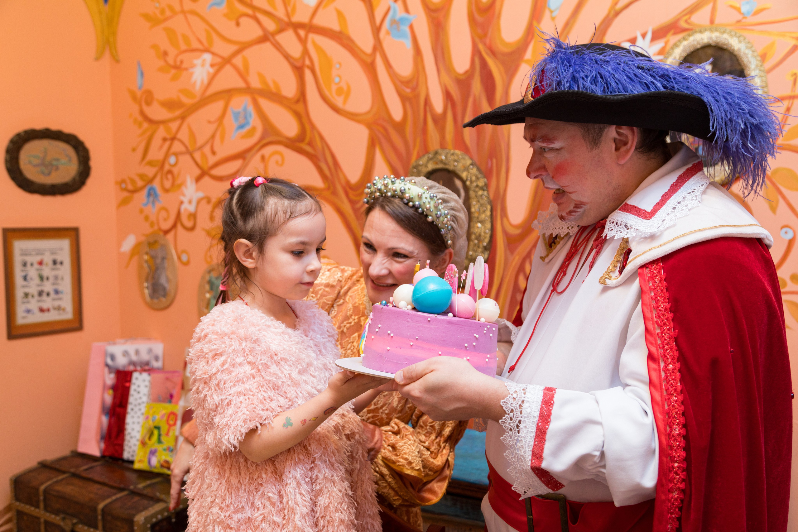 День рождения Луши. Сказкин дом. Детский и контент фотограф Надя Волкова Санкт-Петербург