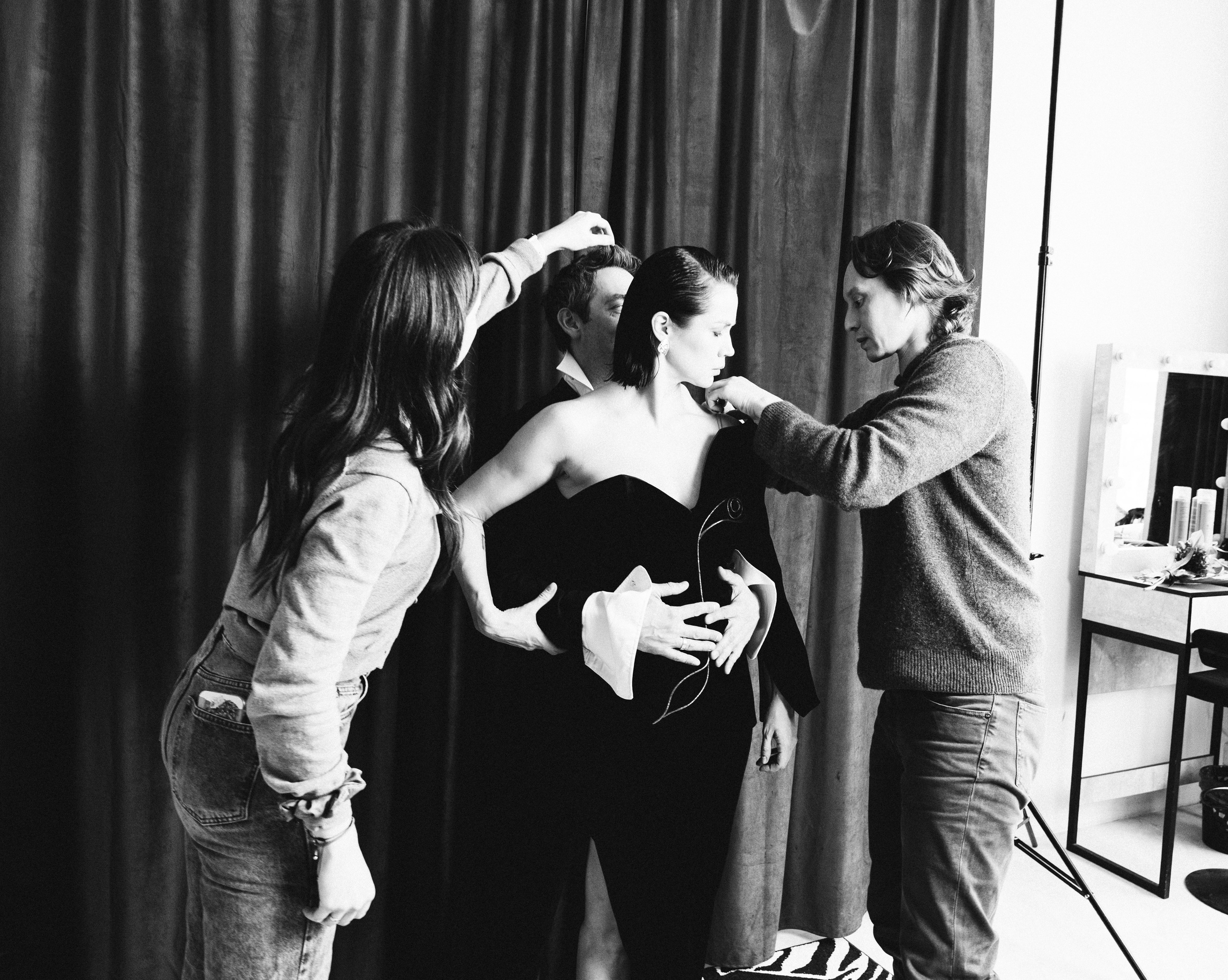 Backstage со съемок журнала «Караван историй». Портретный фотограф Елена Кириленко в Москве