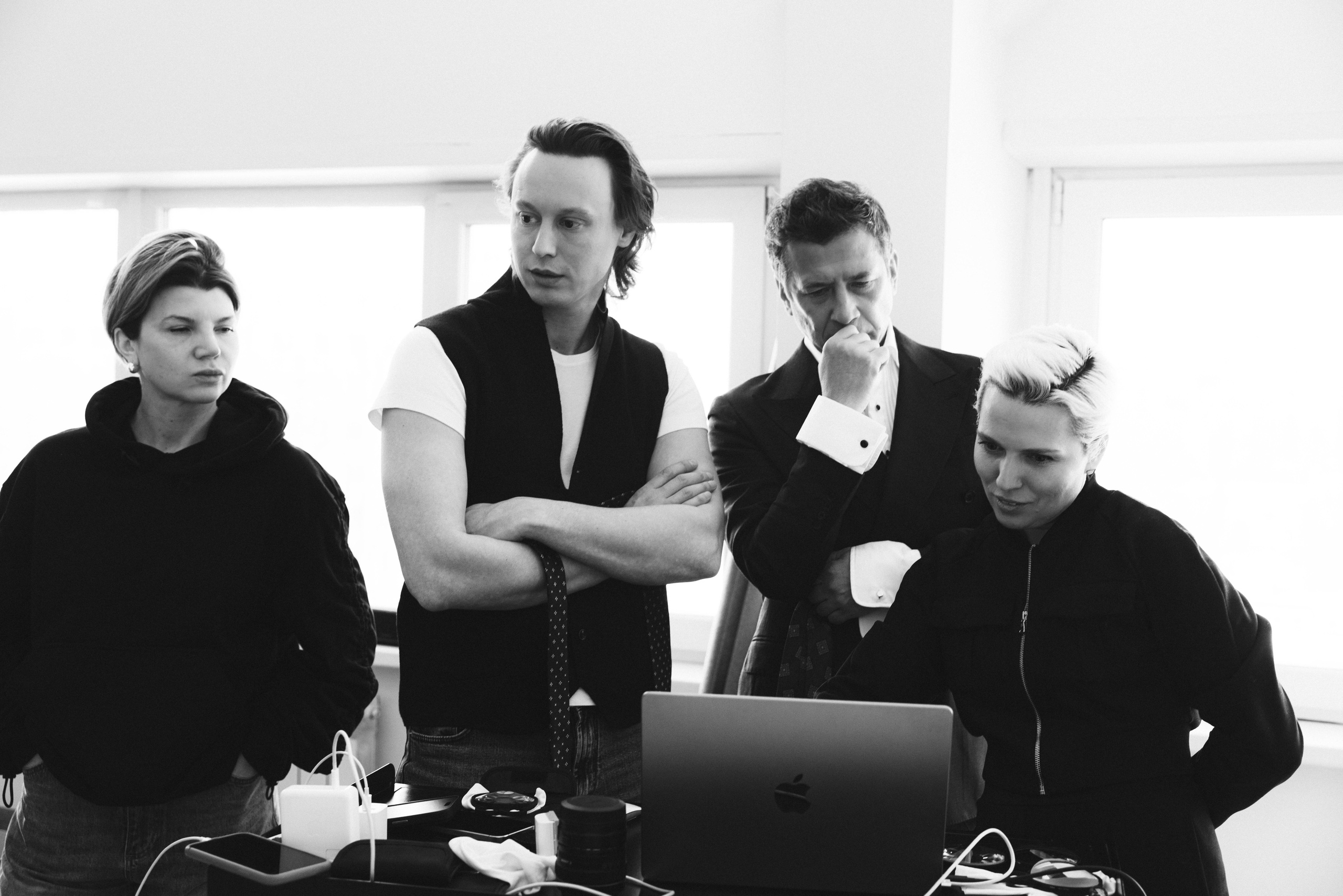 Backstage со съемок журнала «Караван историй». Портретный фотограф Елена Кириленко в Москве