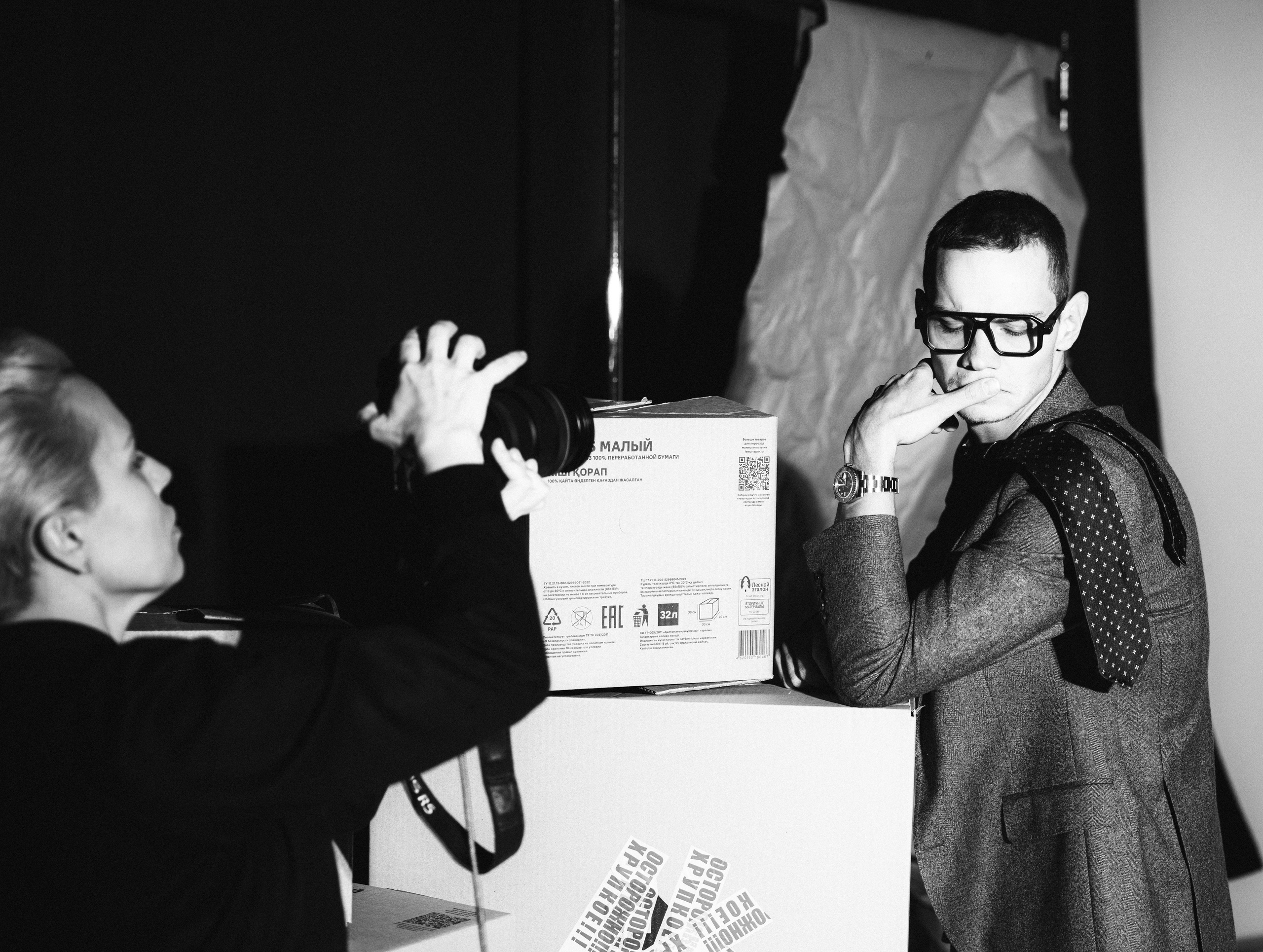 Backstage со съемок журнала «Караван историй». Портретный фотограф Елена Кириленко в Москве