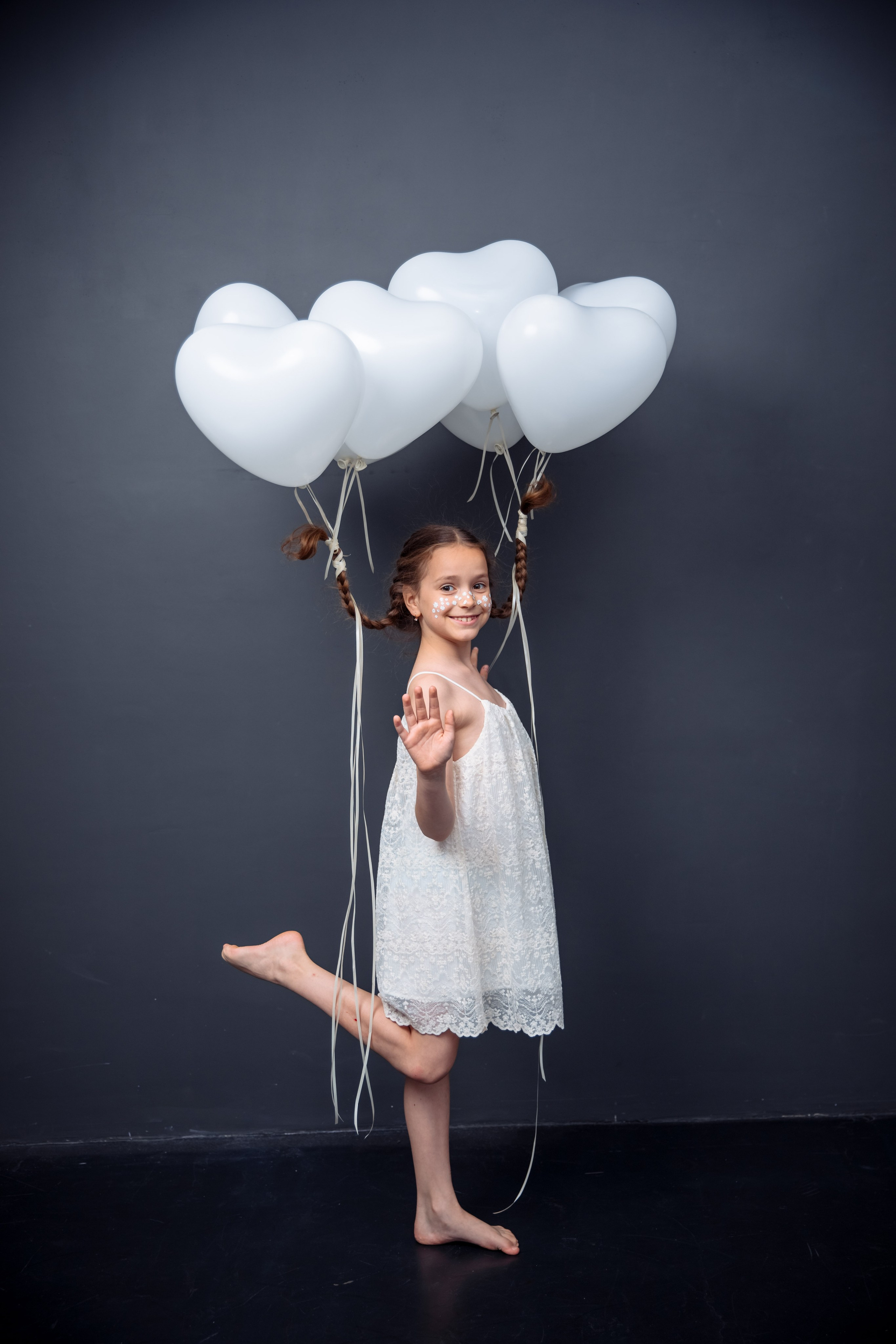 Индивидуальная съемка. Выпускные школьные фото­альбомы для школ и детских садов в Волгограде и Волжском