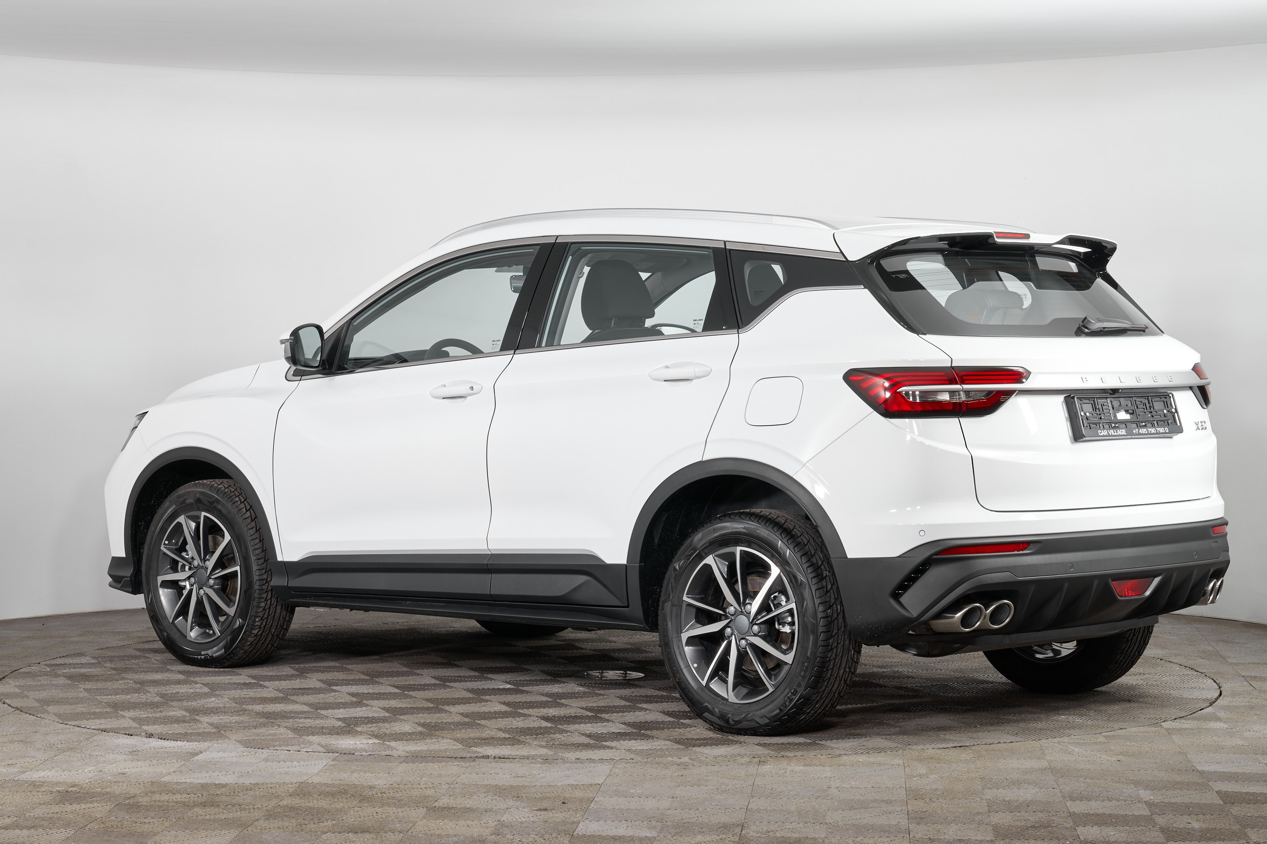 Belgee X50. Фотограф Николай Прокофьев модельные тесты в Москве