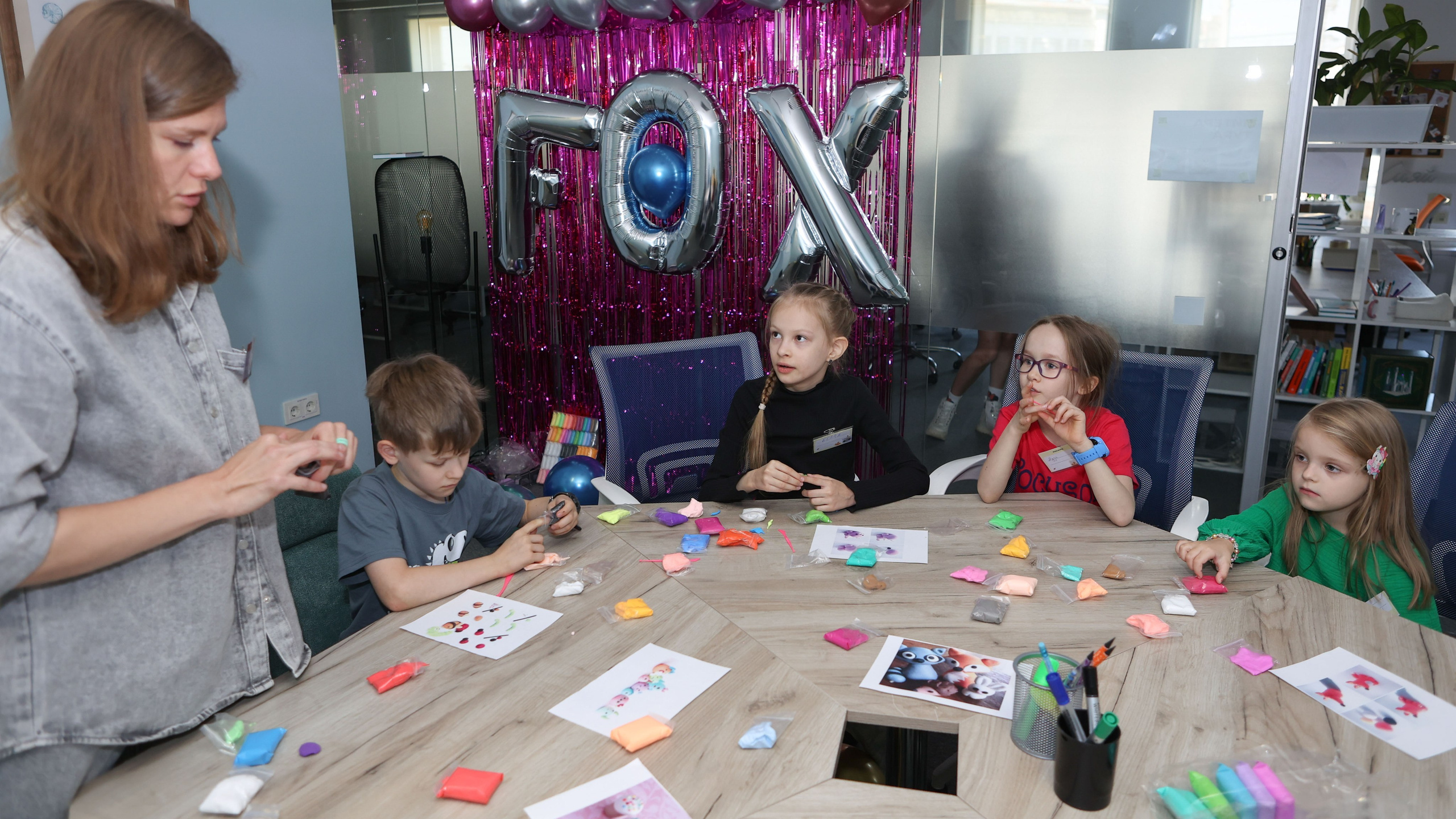 Новый учебный год в Школе Фоксфорд 1-2 классы. Выпускные альбомы и школьный фотограф в Подольске, Троицке, Щербинке, Москве и Московской области