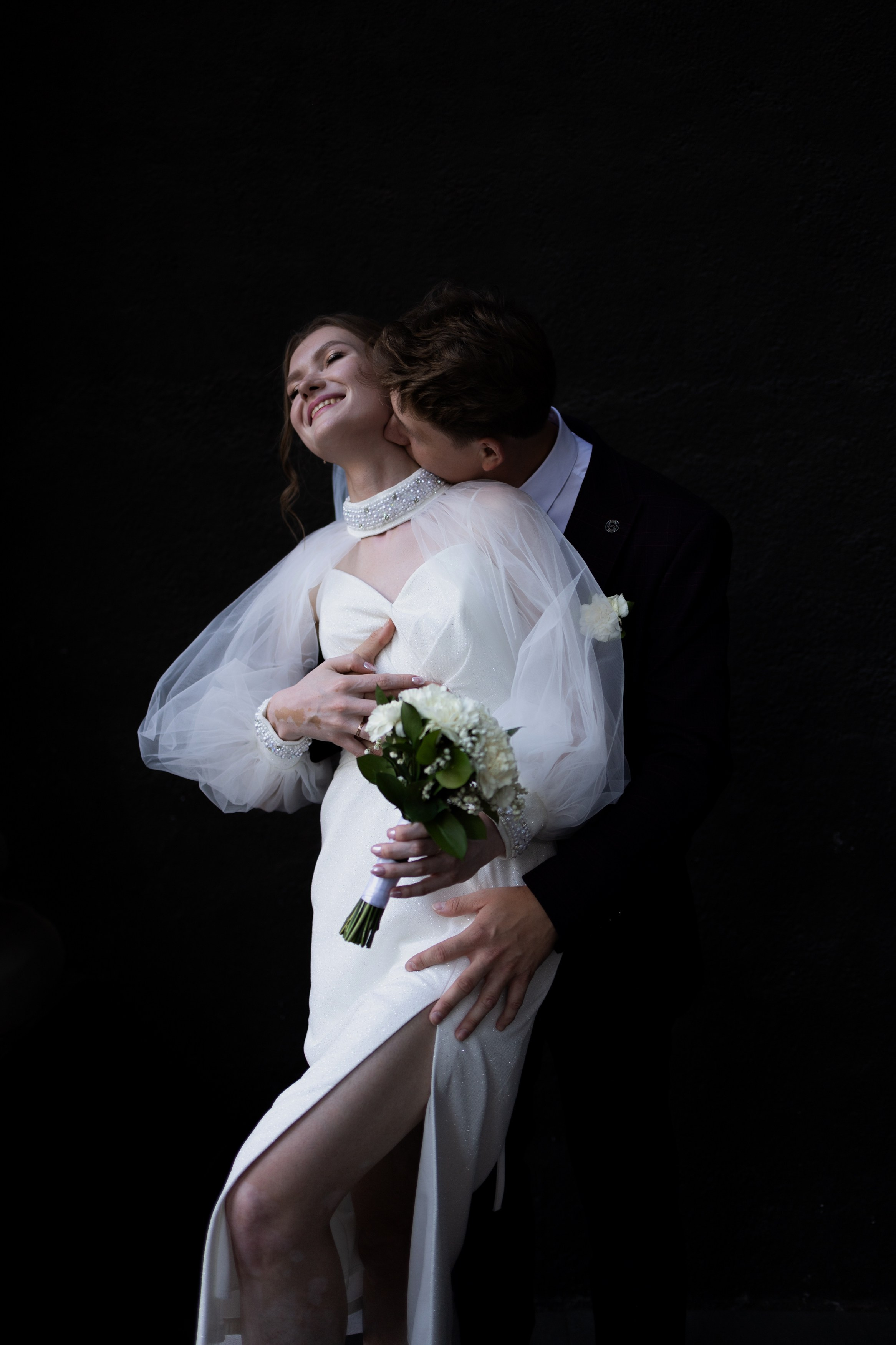 Владислав и Юлия Вечерняя прогулка по городу. Свадебный Фотограф в Иркутске Екатерина Елисеева