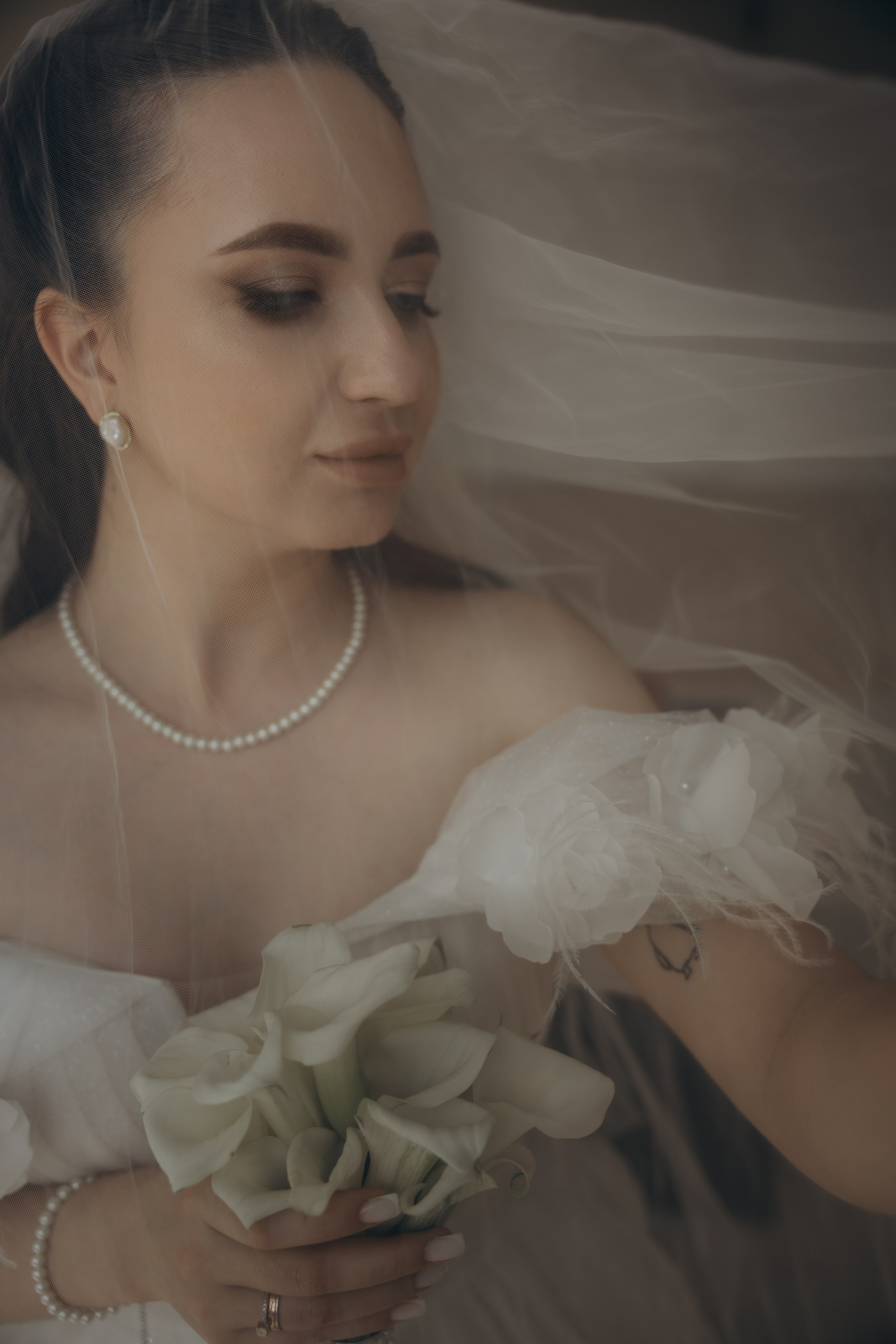 Свадебная фотосъемка в Пензе: Ольга и Владислав в отеле и студии «Перспектива»