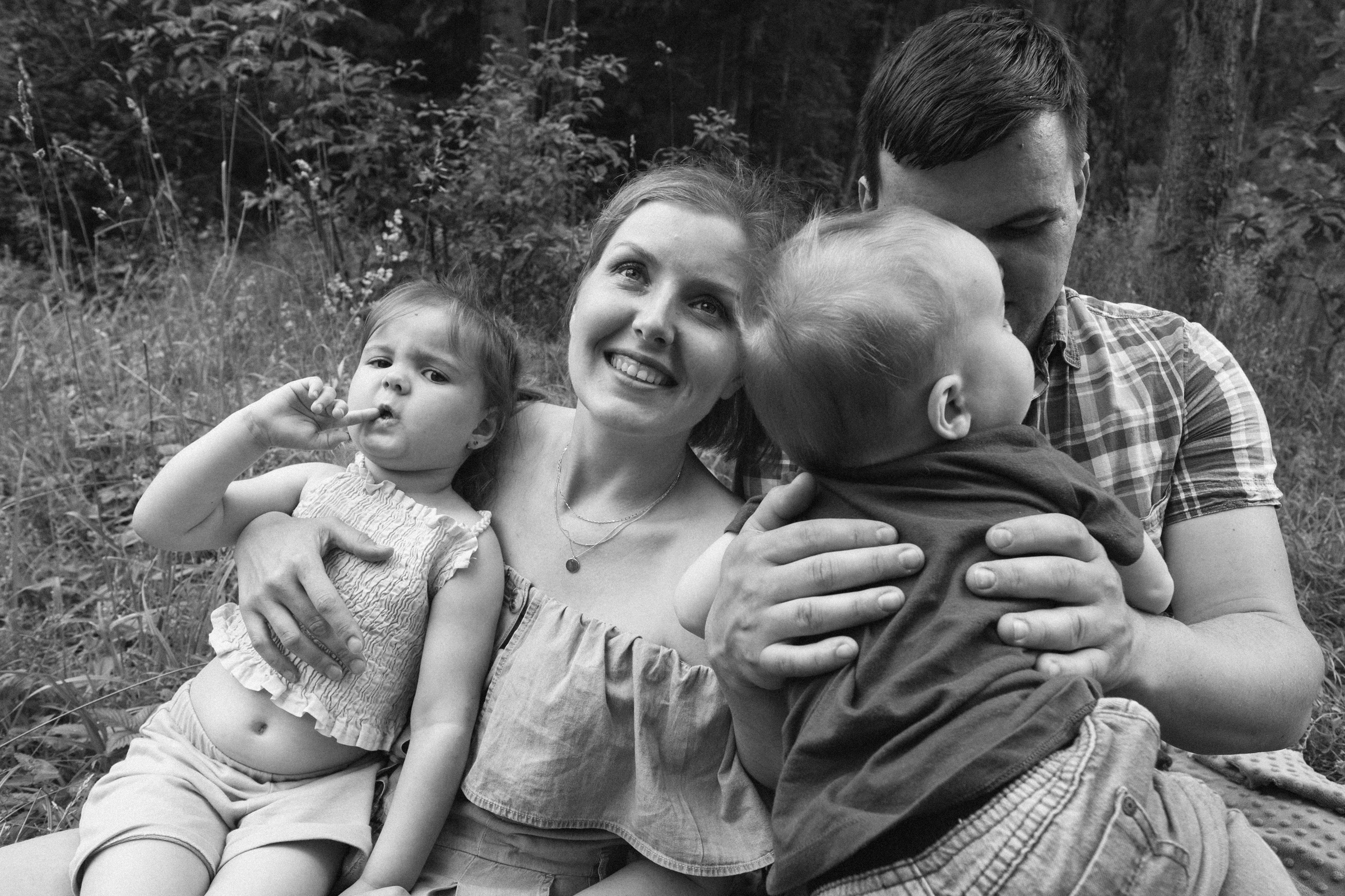 Ни одна лягушка не пострадала))). Свадебные и семейные фотографы в Москве Максим и Оксана Первомай